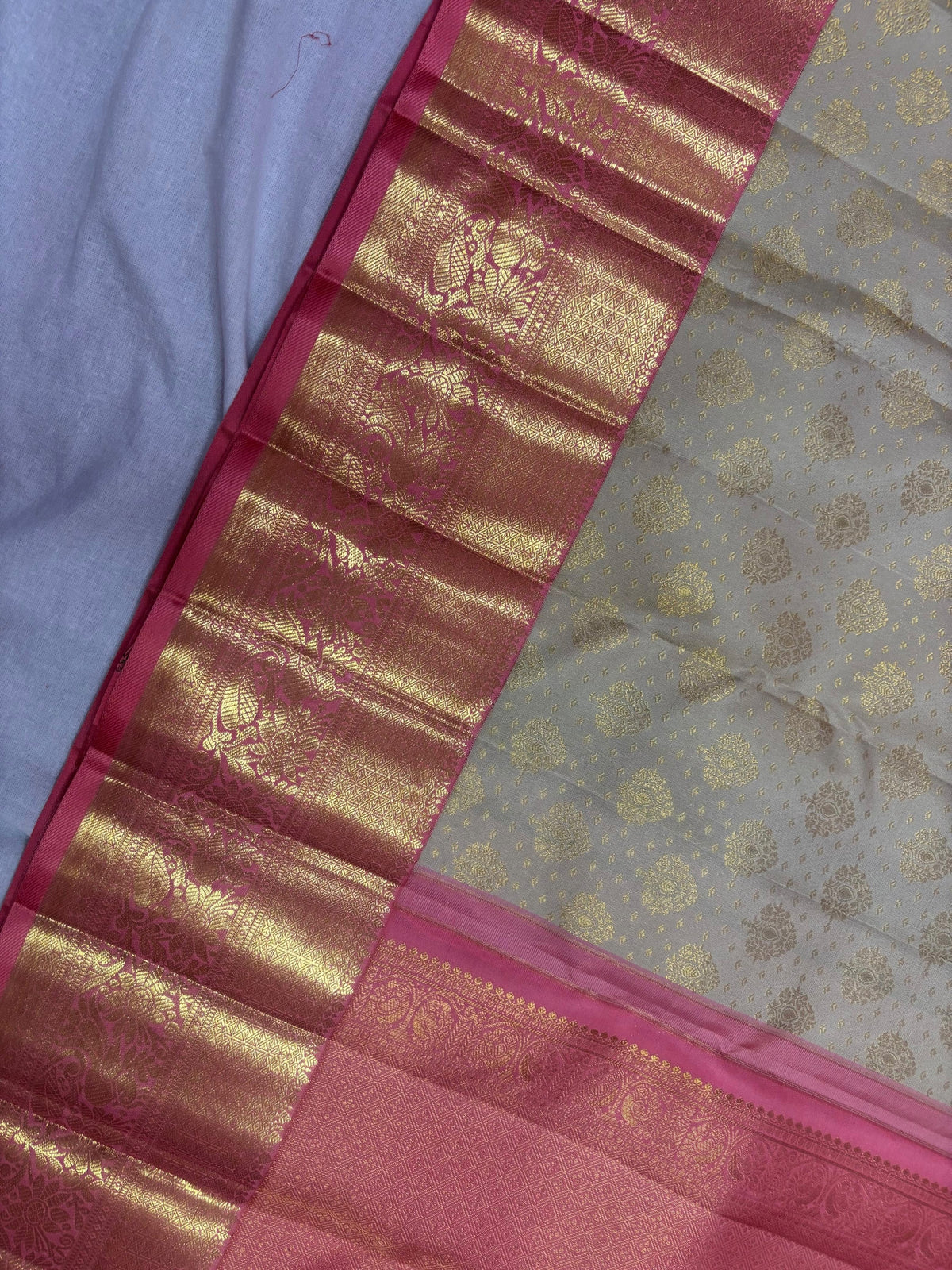 Pure Kanchipuram Handwoven 1 Gm Gold Zari Bridal Saree (Copy 2)