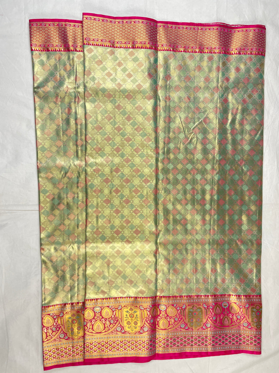 Kanchipattu Meenakari sarees