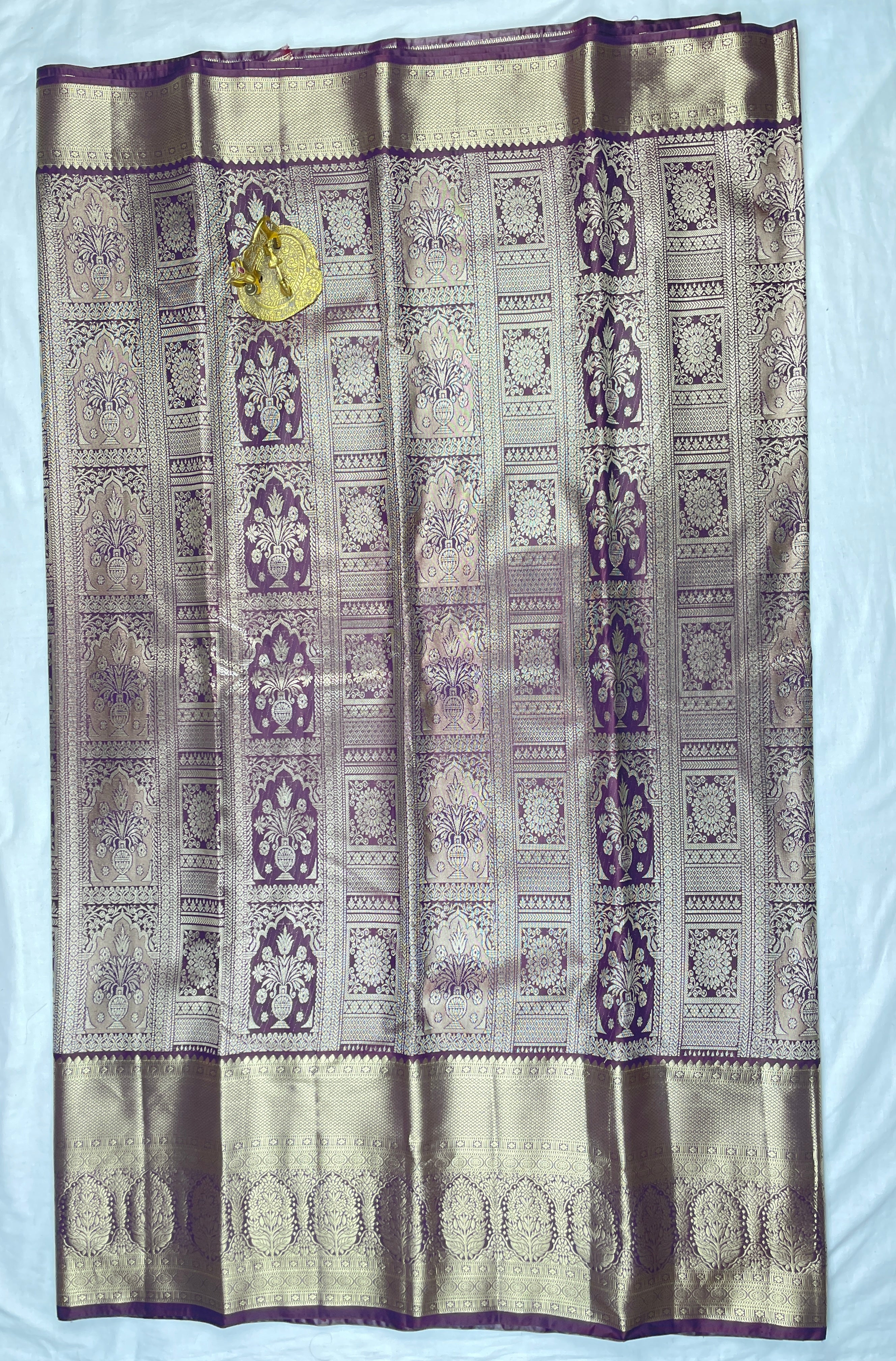Kanchipattu Tissue Sarees