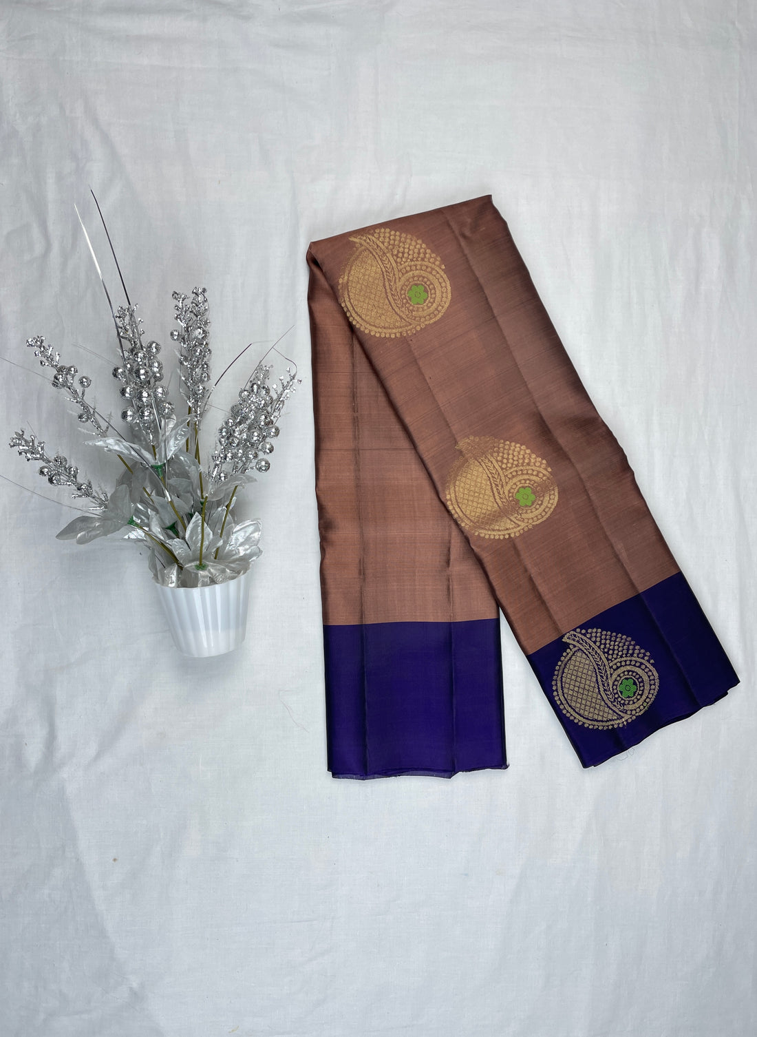 Kanchipattu pure Handloom saree