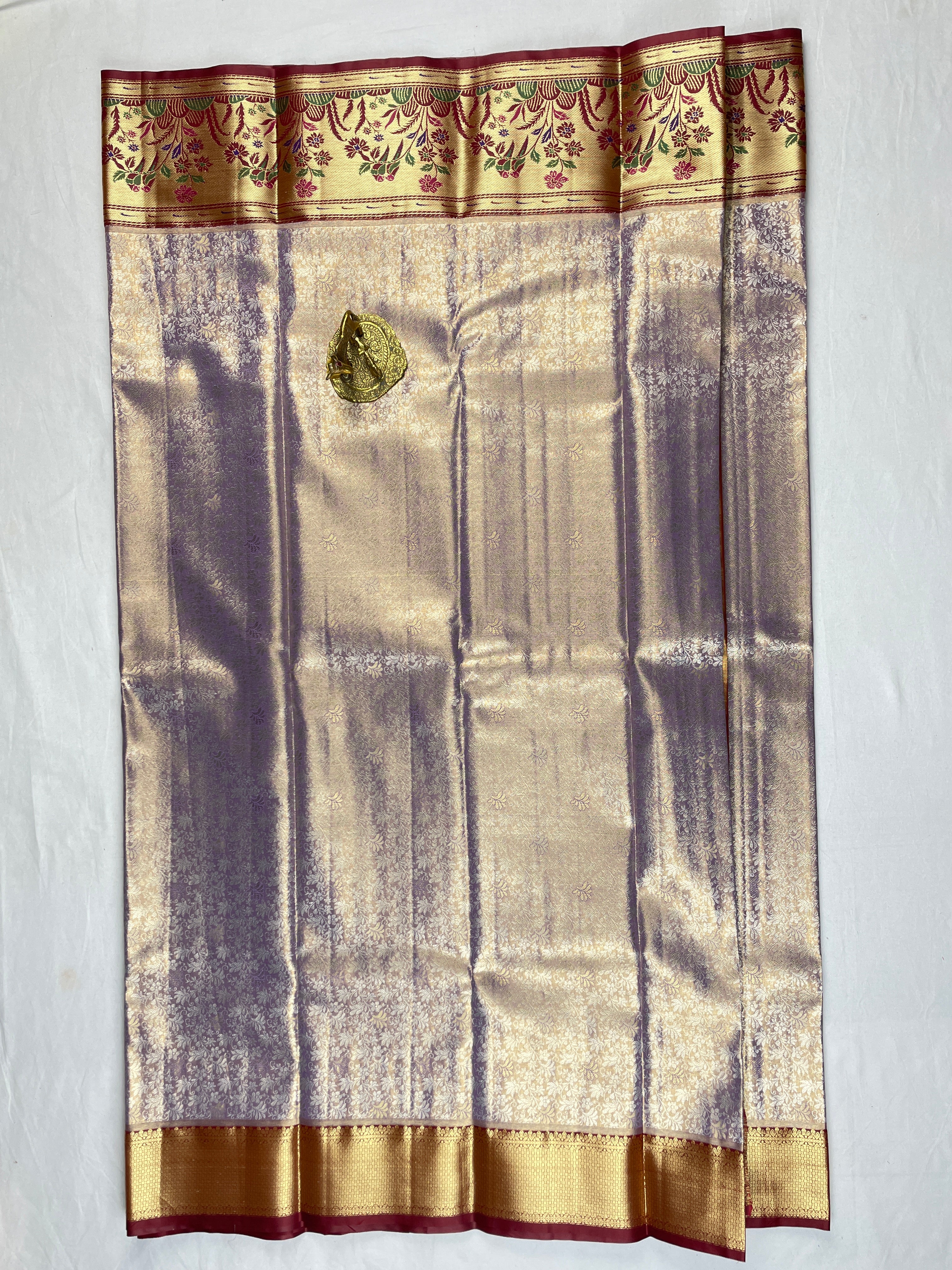 Kanchipattu Tissue Saree Paithani Border