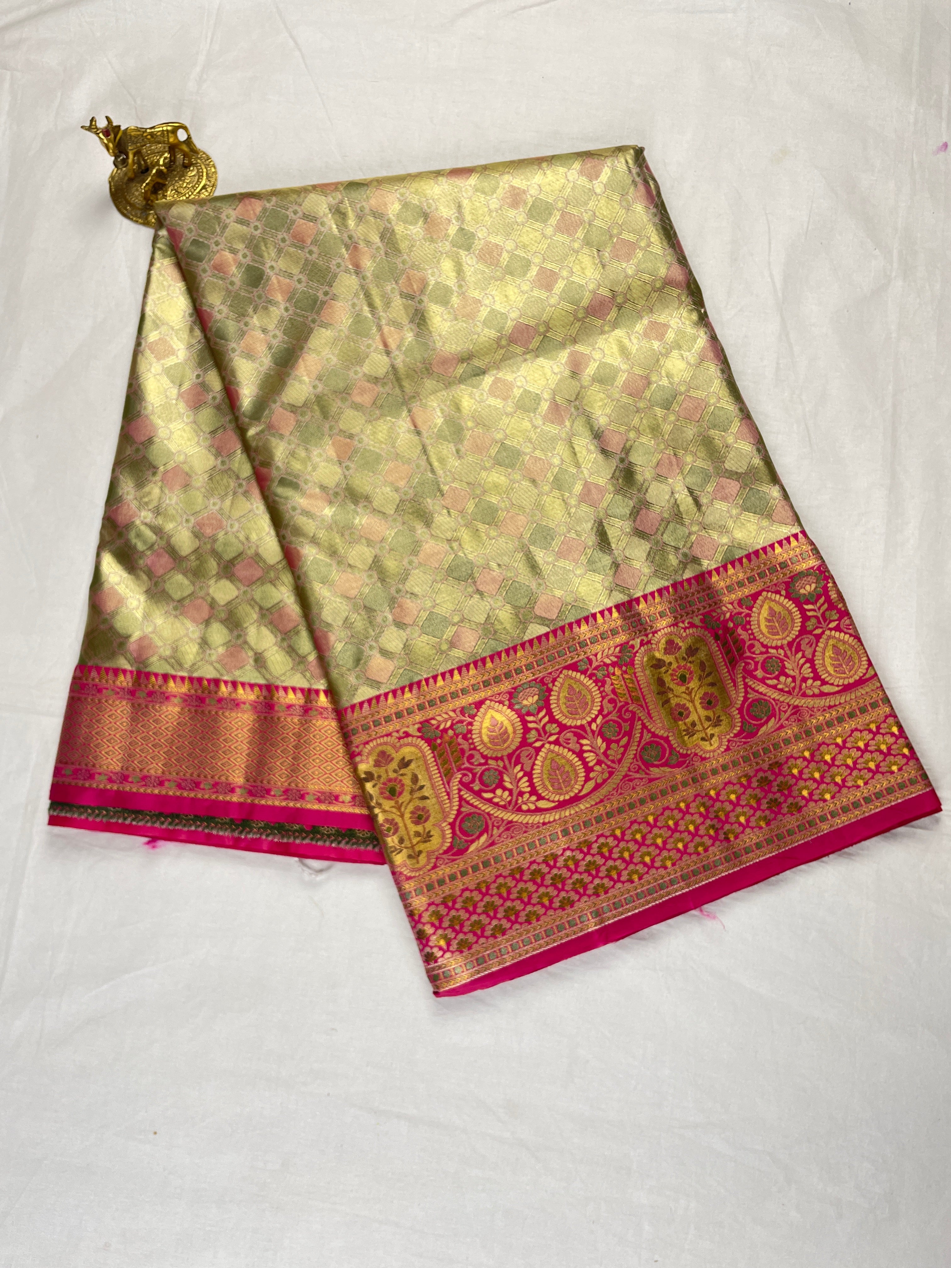 Kanchipattu Meenakari sarees