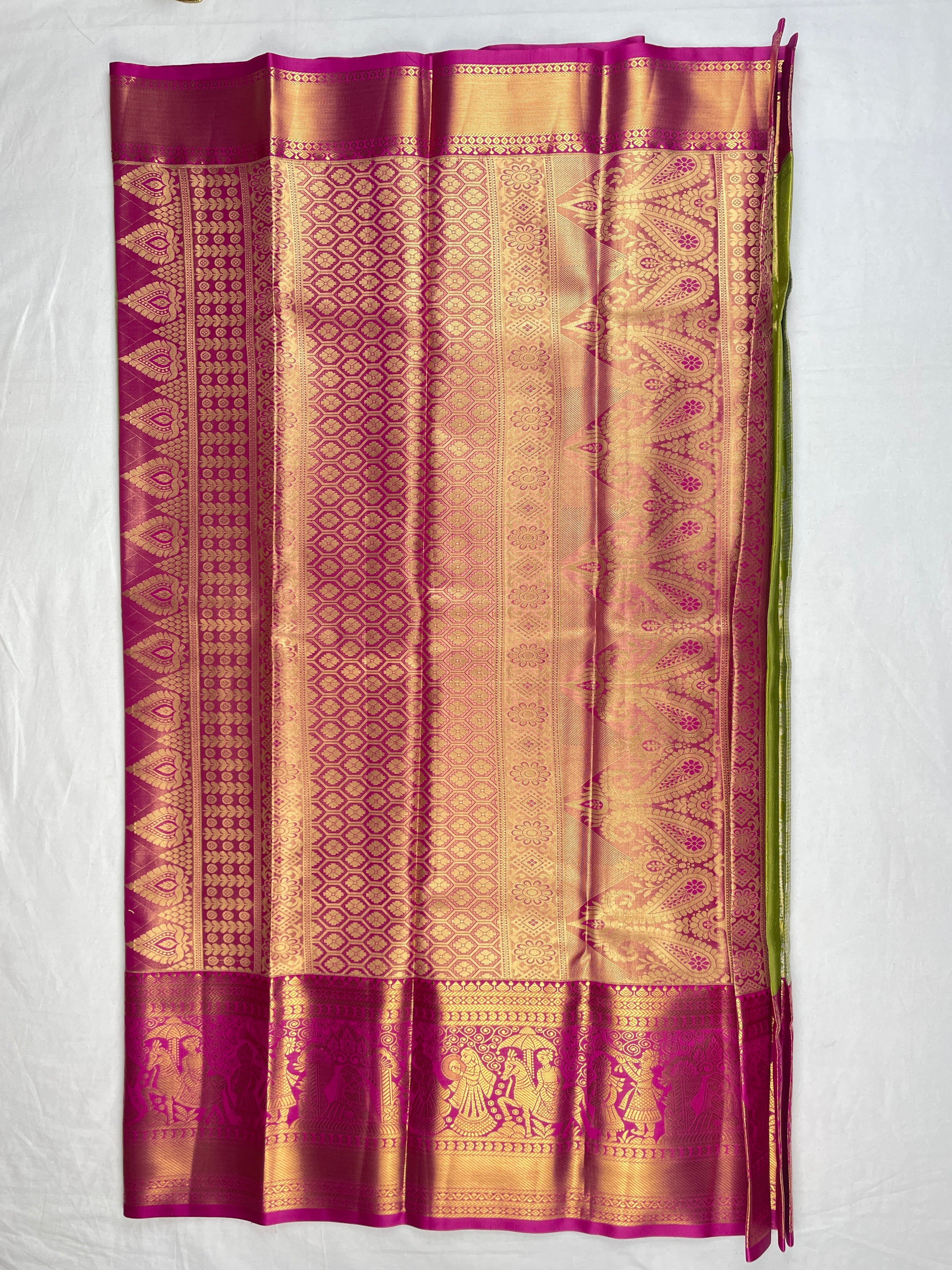 Kanchipattu Tissue Sarees