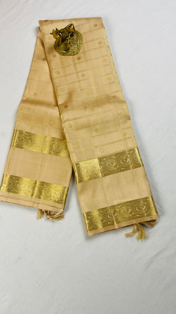 Pure Kanchipattu Handloom 1gram gold Zari Saree