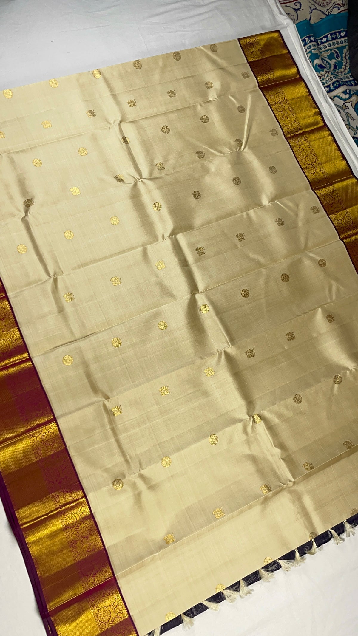 ✨100 % Pure Kanchipattu Handwoven 3 Gram Gold Silk mark certified ✨