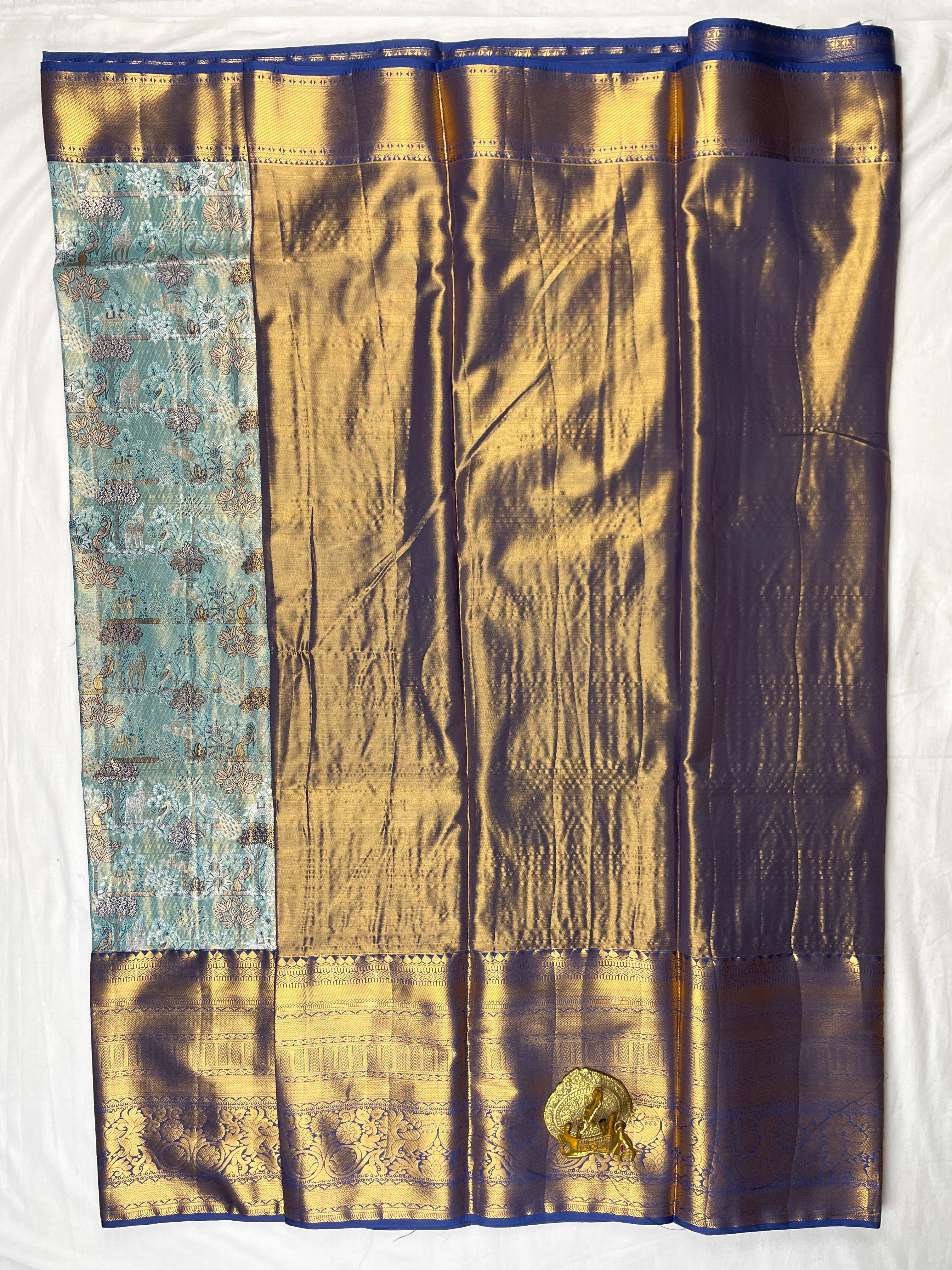 Kanachi pattu Meenakari Sarees