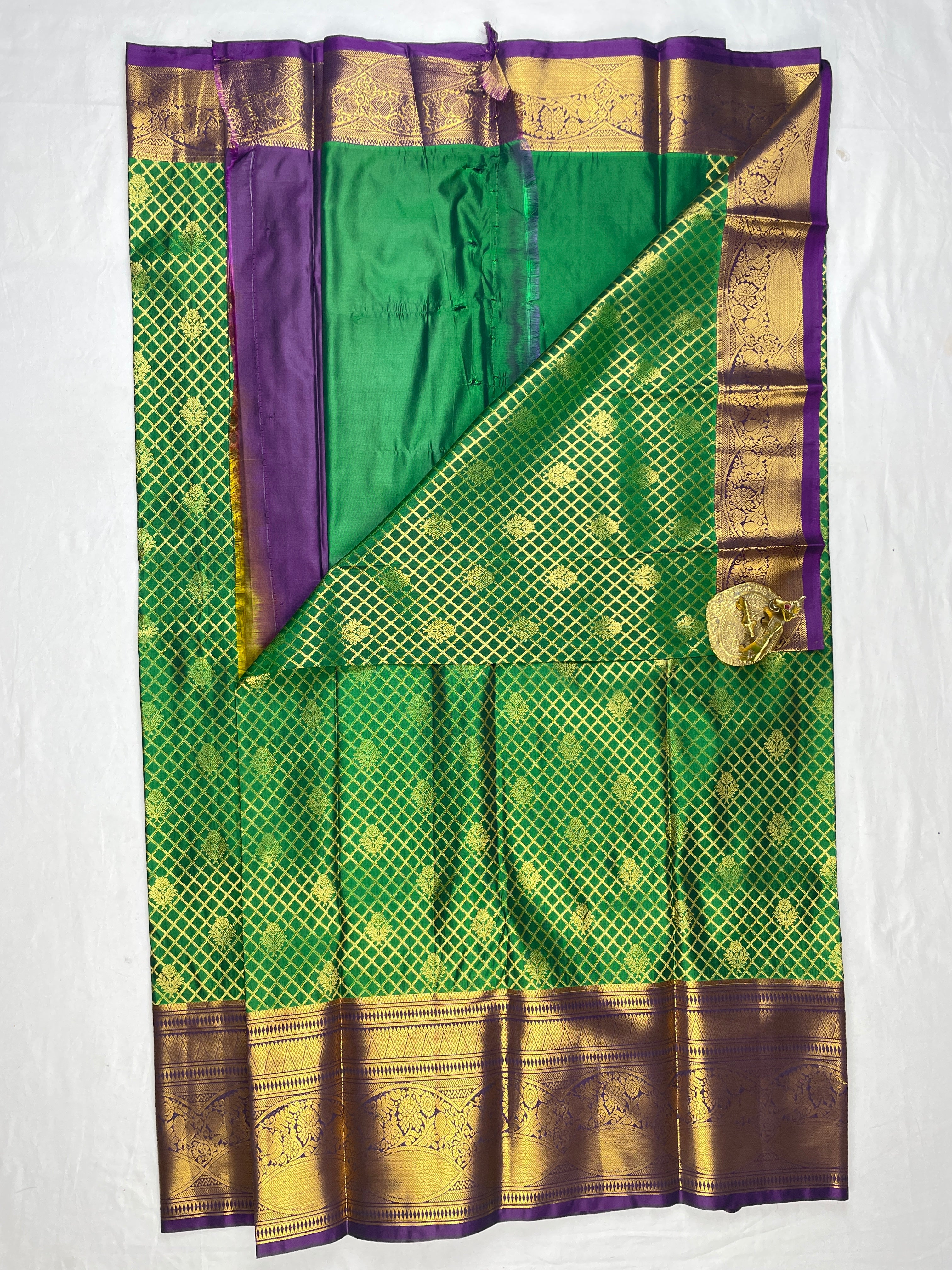 Kanchipattu Tissue Sarees