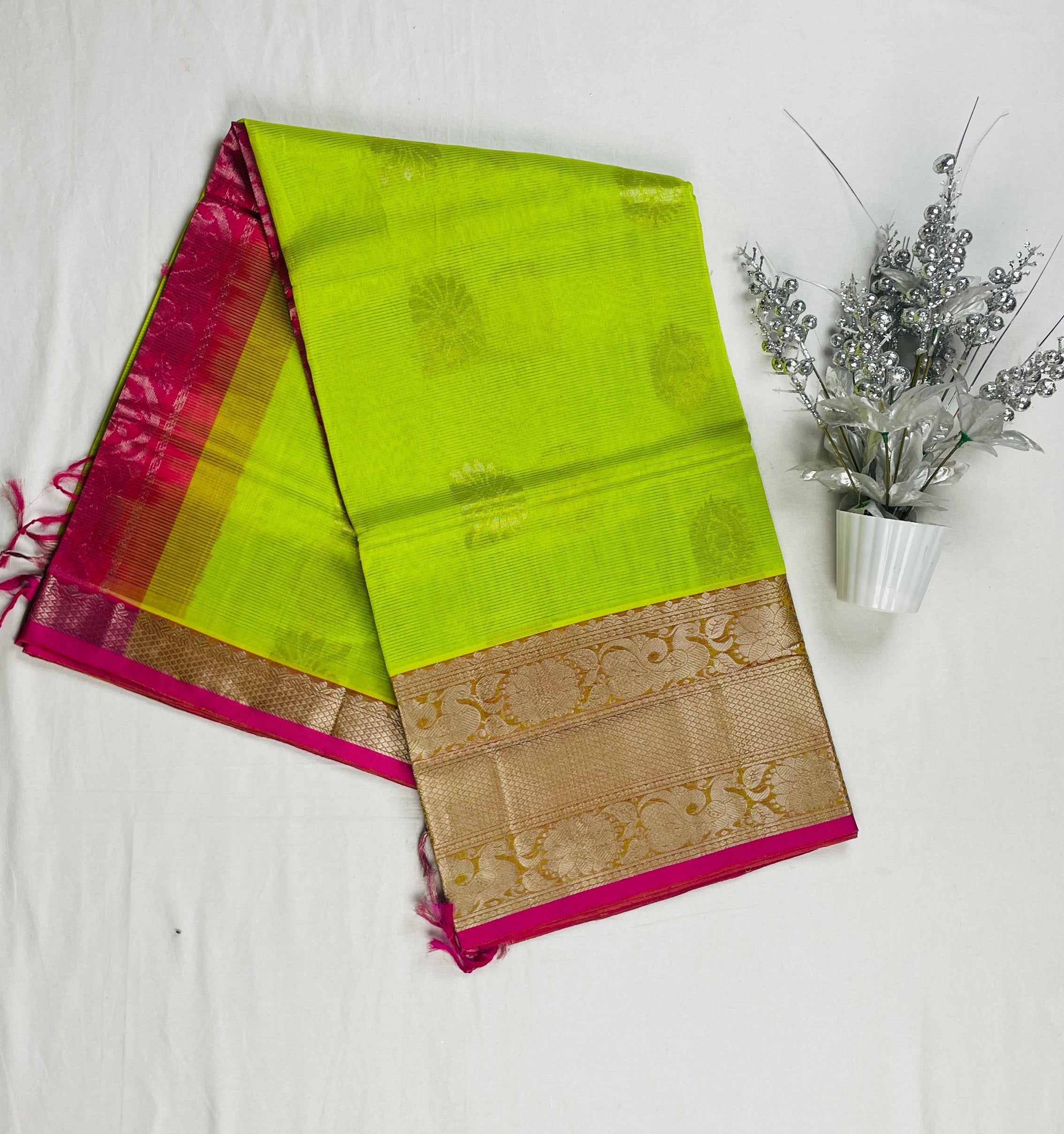 Mangalagiri pattu Saree Handloom