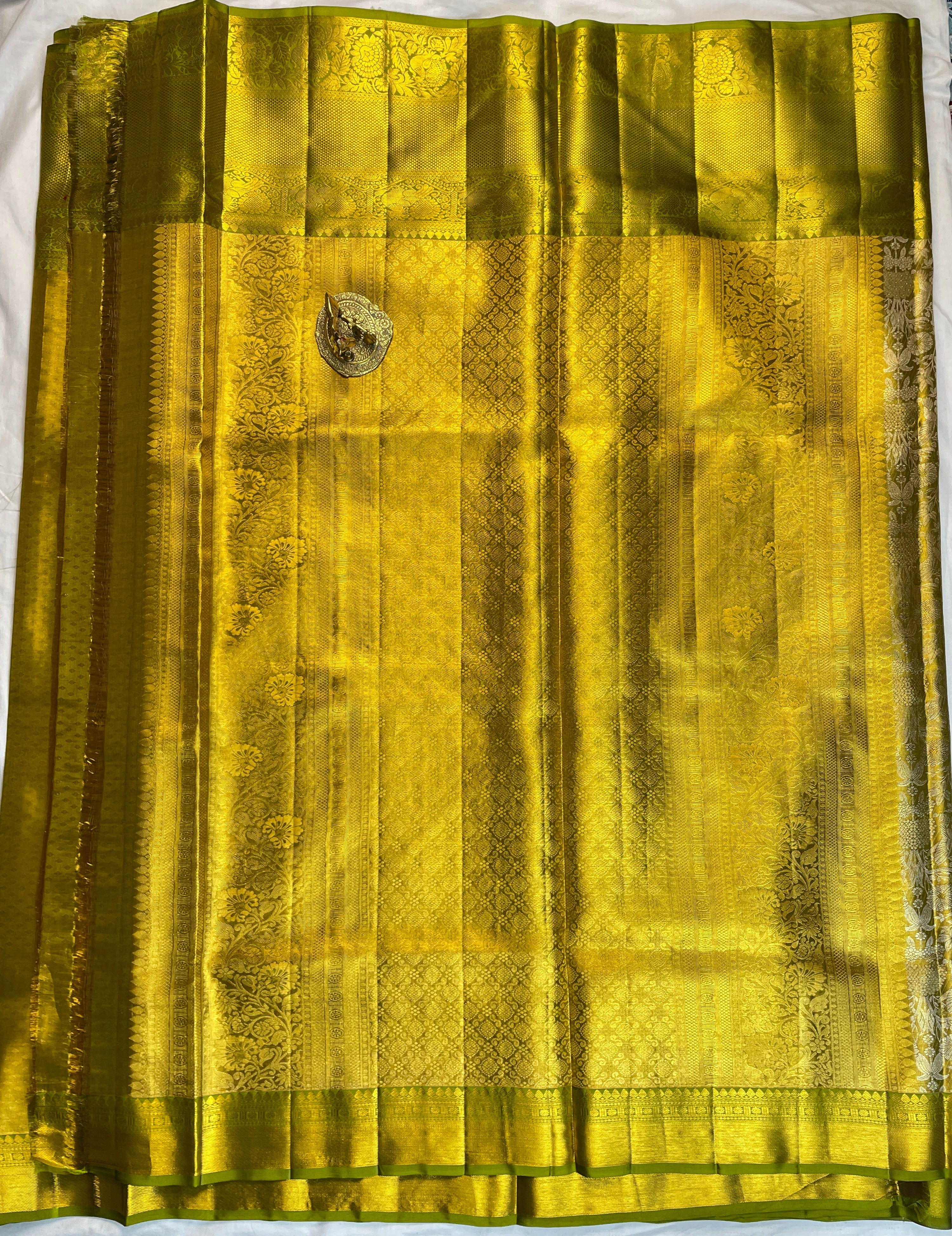Kanchipattu pure Handloom silk mark certified  Bridal Saree
