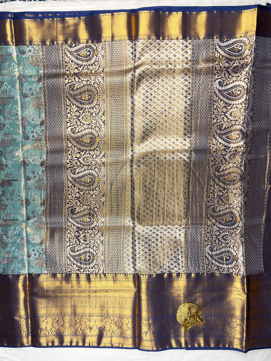 Kanachi pattu Meenakari Sarees