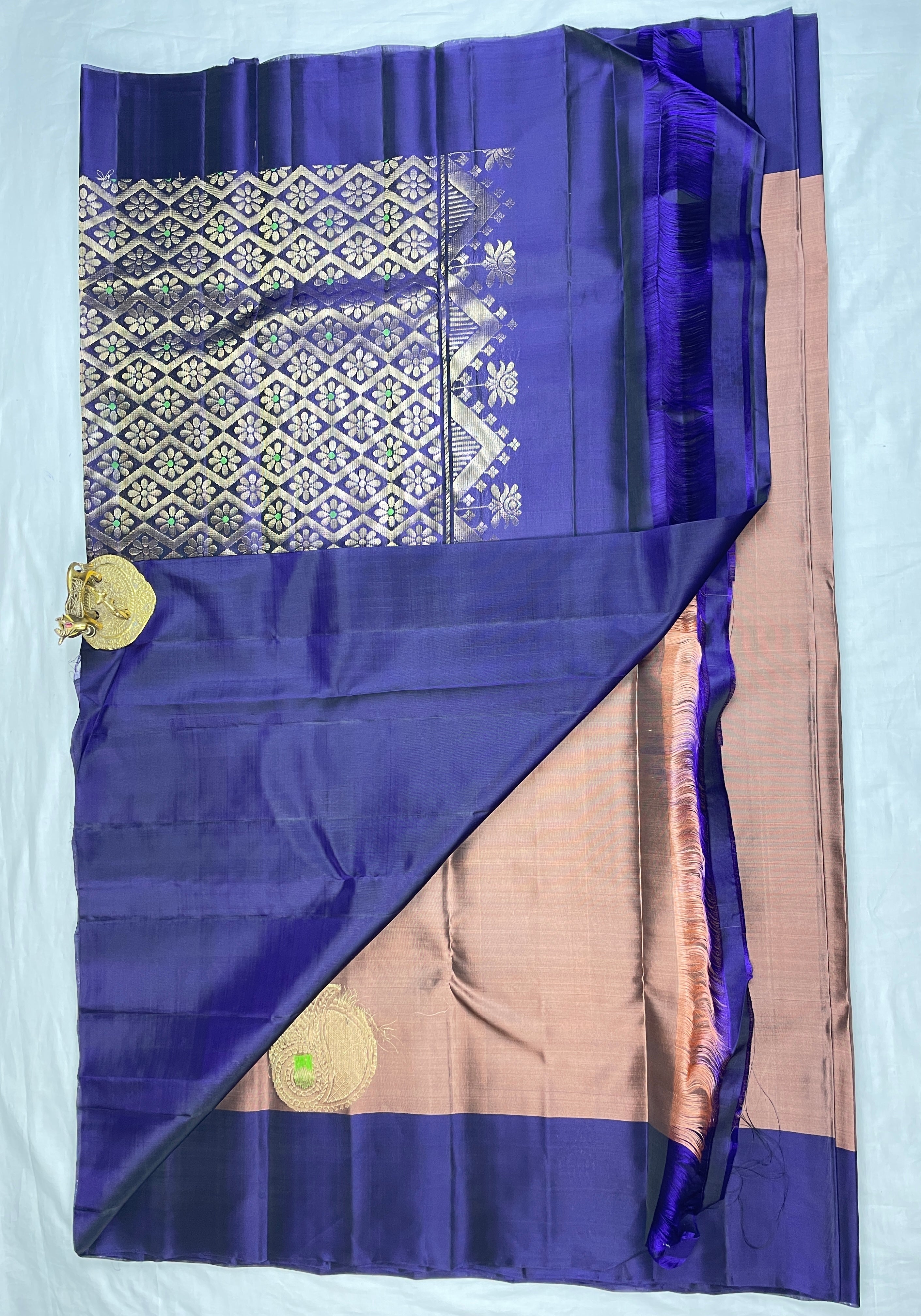 Kanchipattu pure Handloom saree