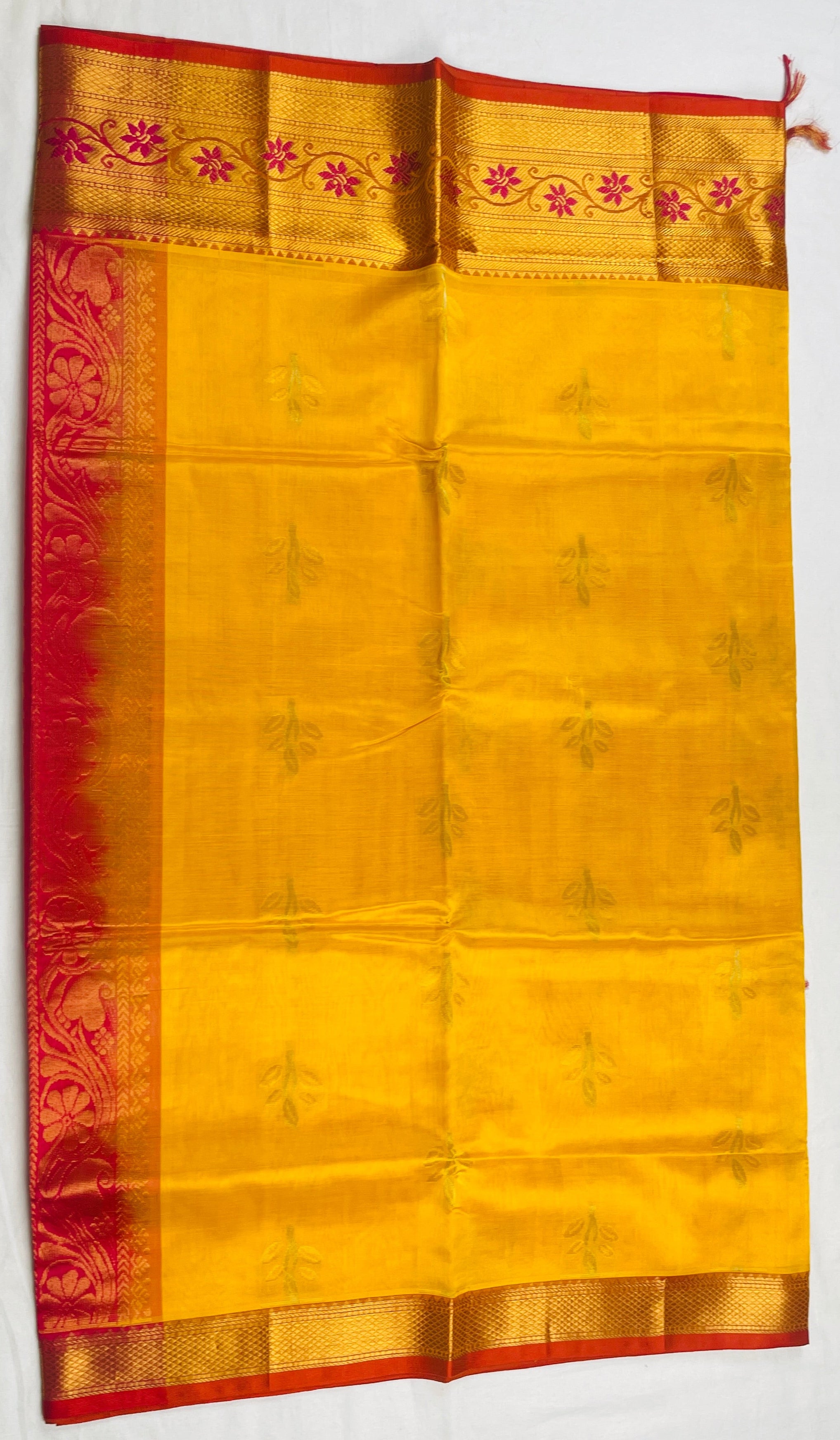 Mangalagiri Pattu Saree Handloom