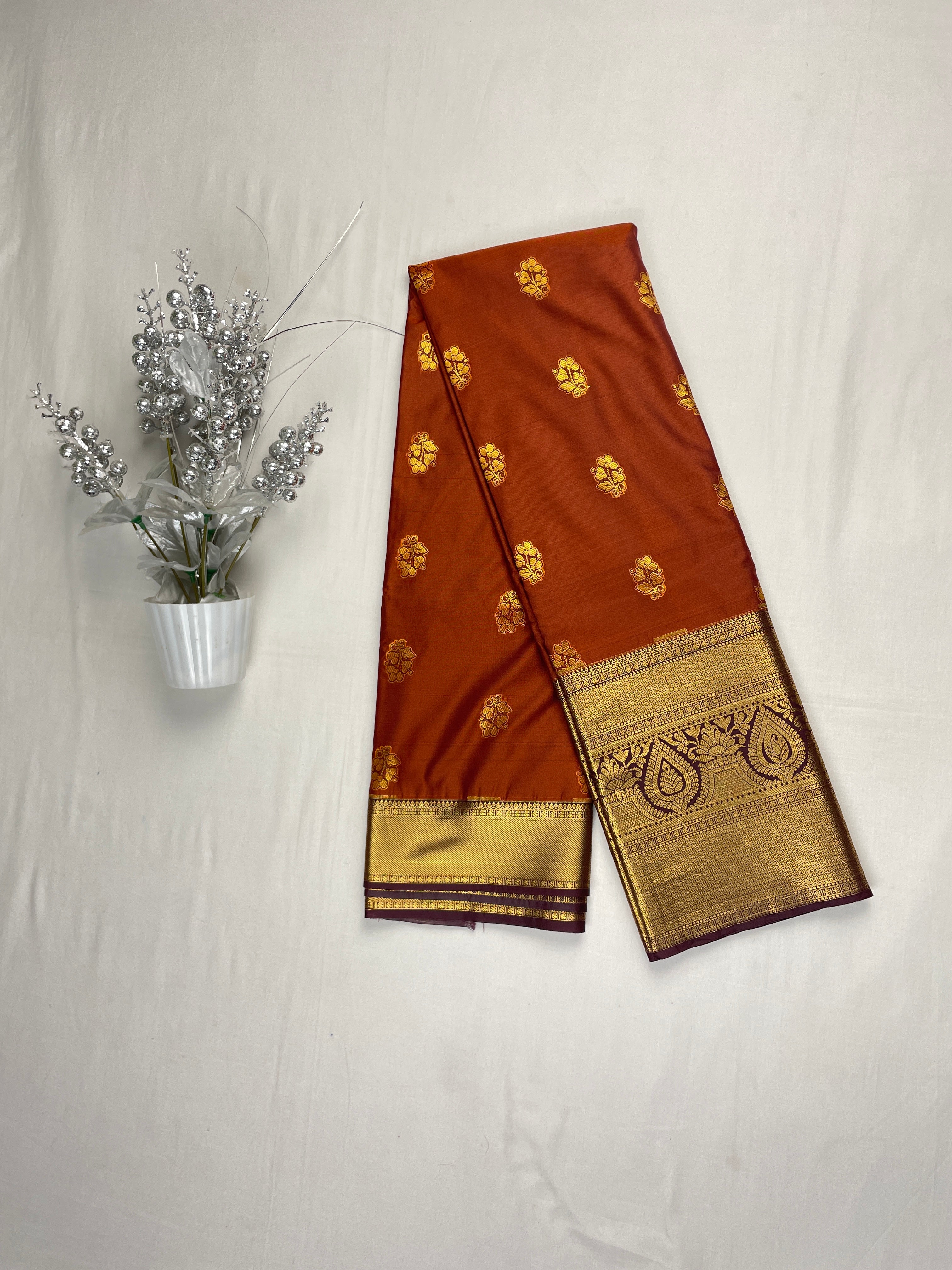 Semi Kanchipattu Saree