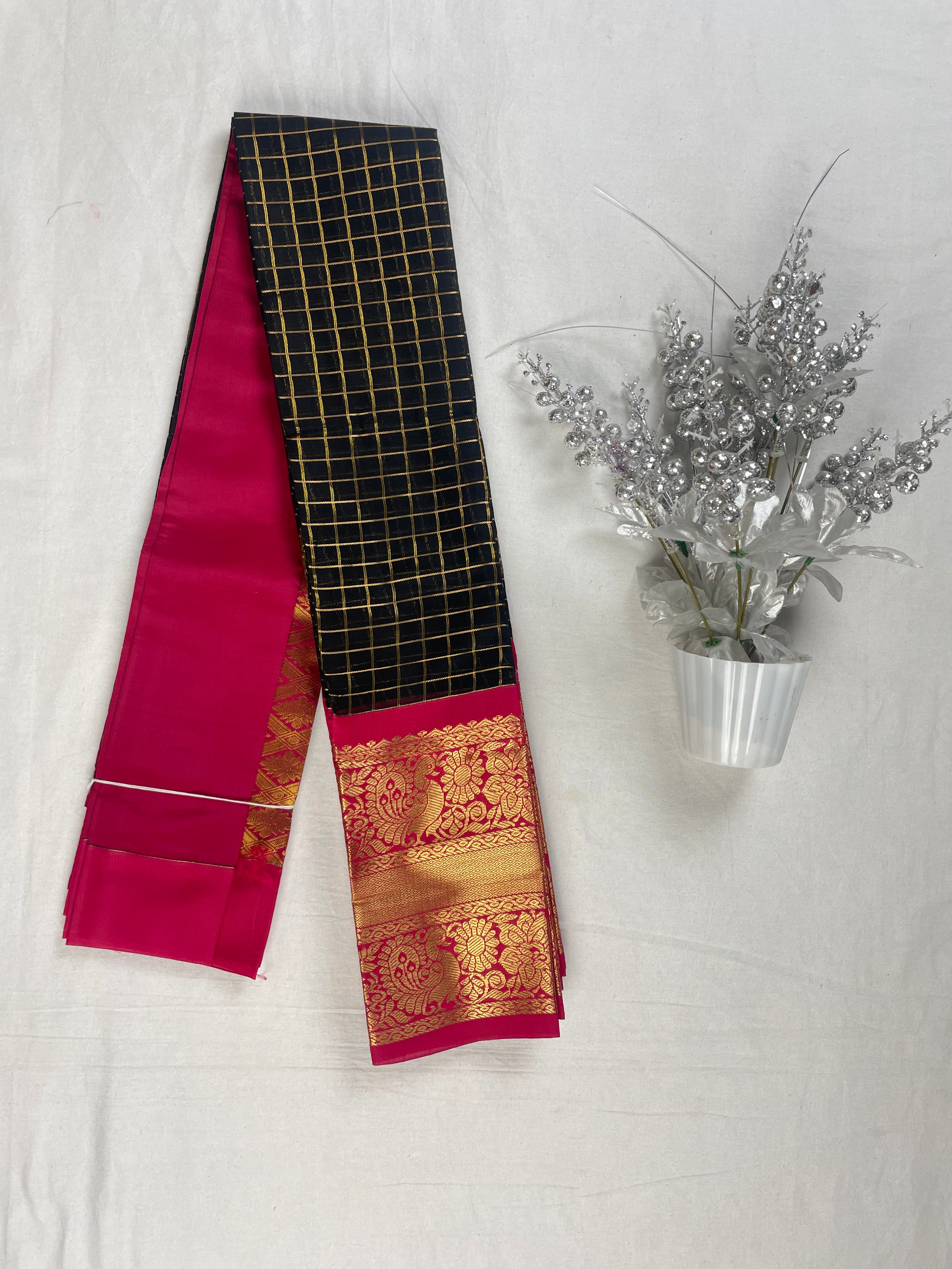 Kuppadam Pattu Saree