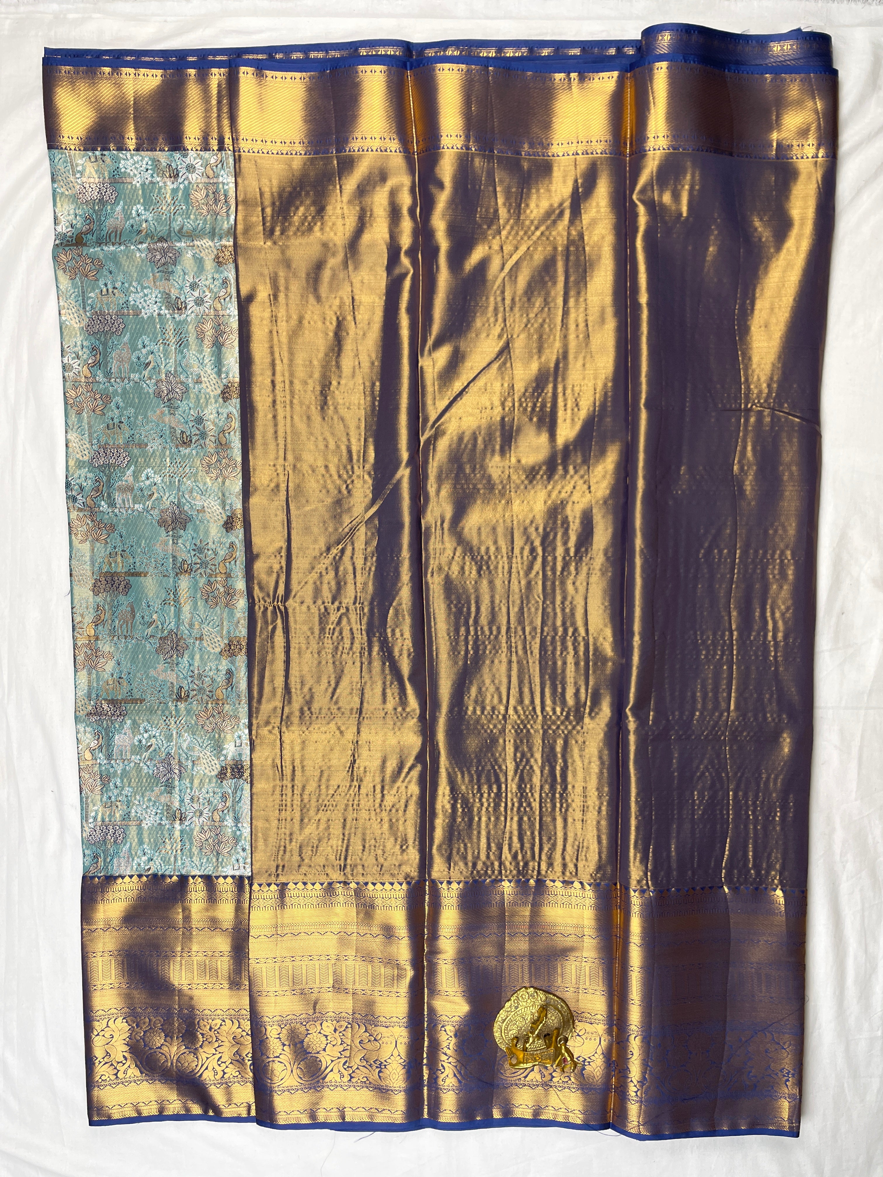 Kanachi pattu Meenakari Sarees