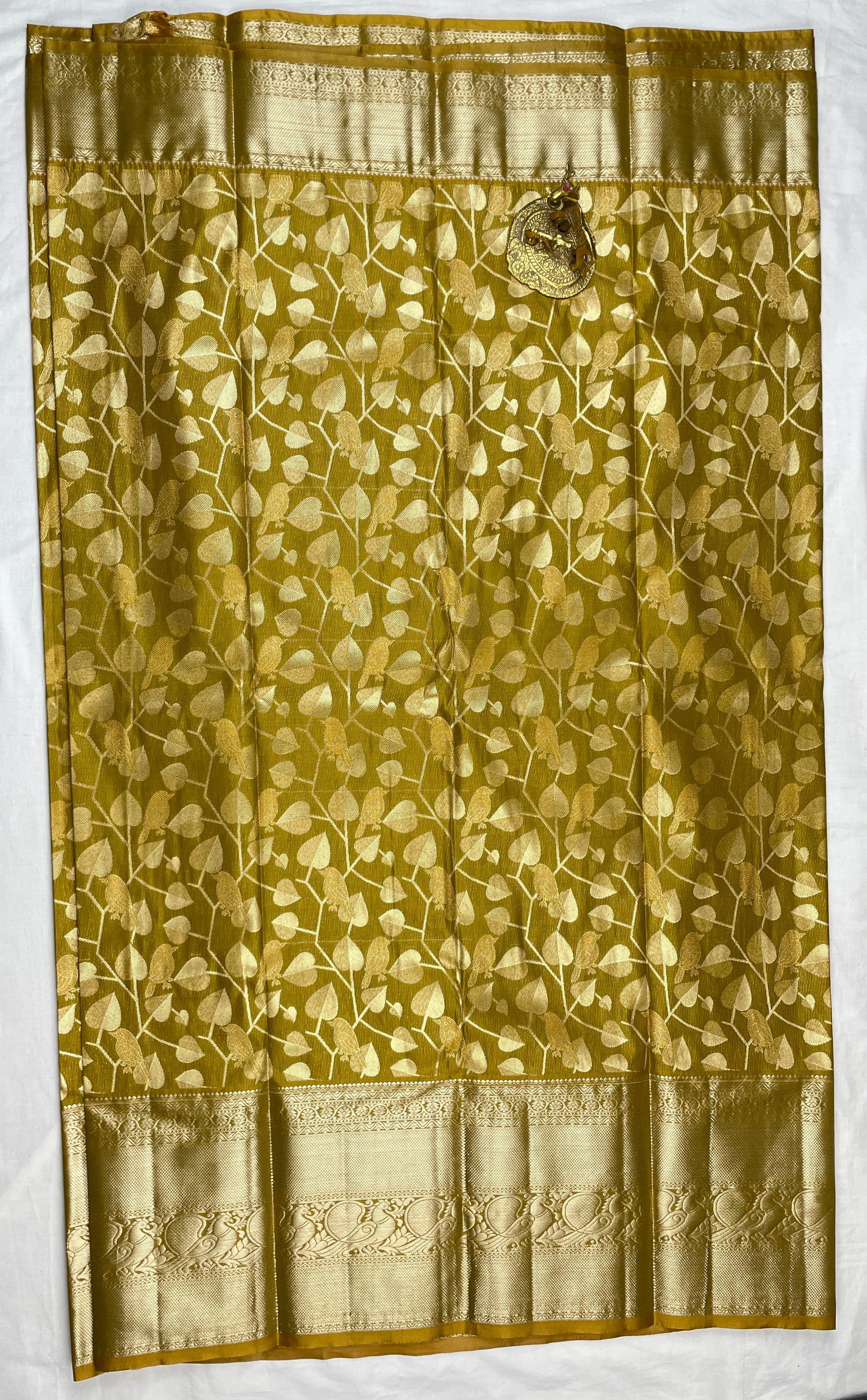 Kanchipattu Tissue Sarees
