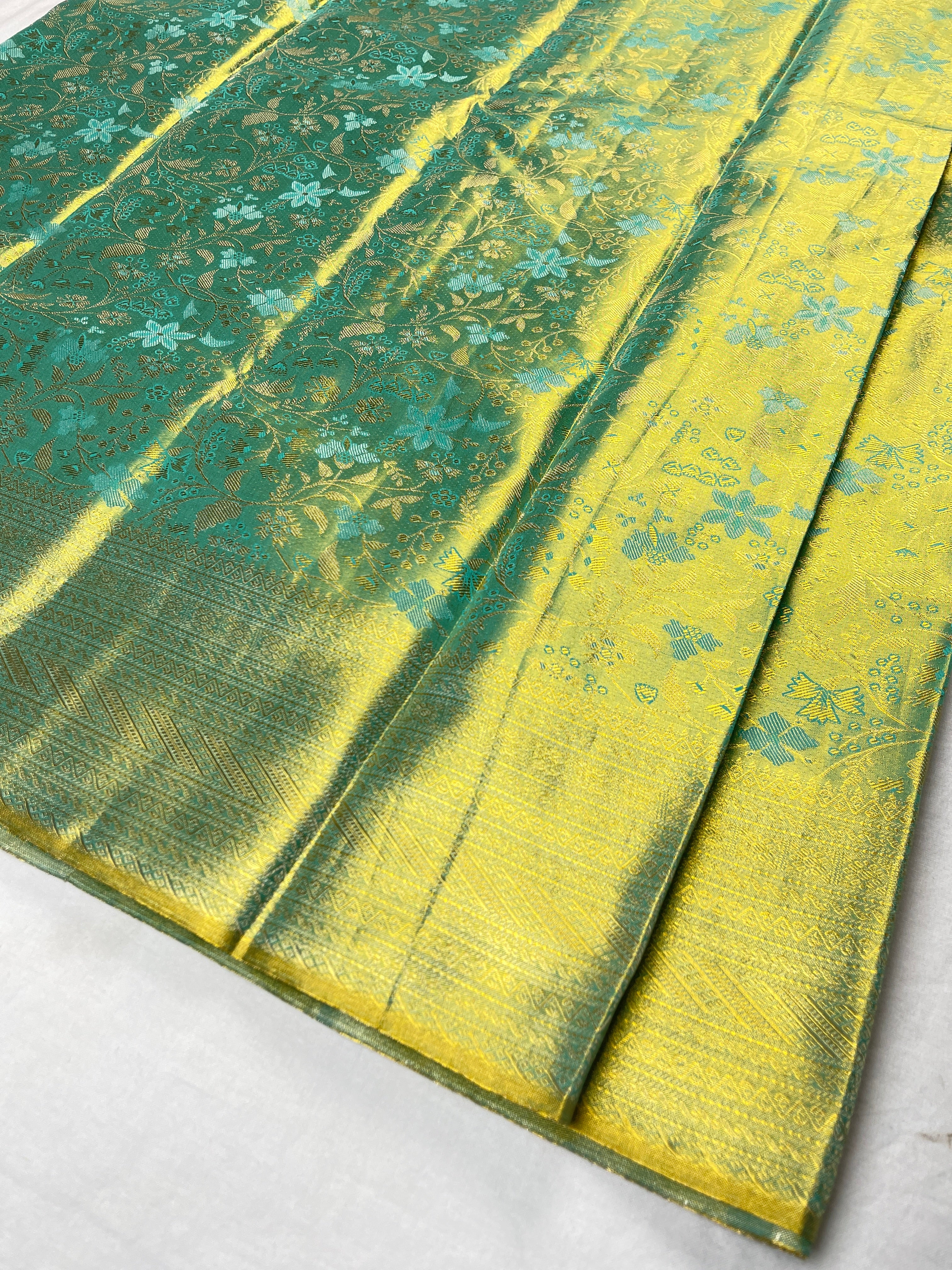 Premium Mini kanchipattu Bridal saree