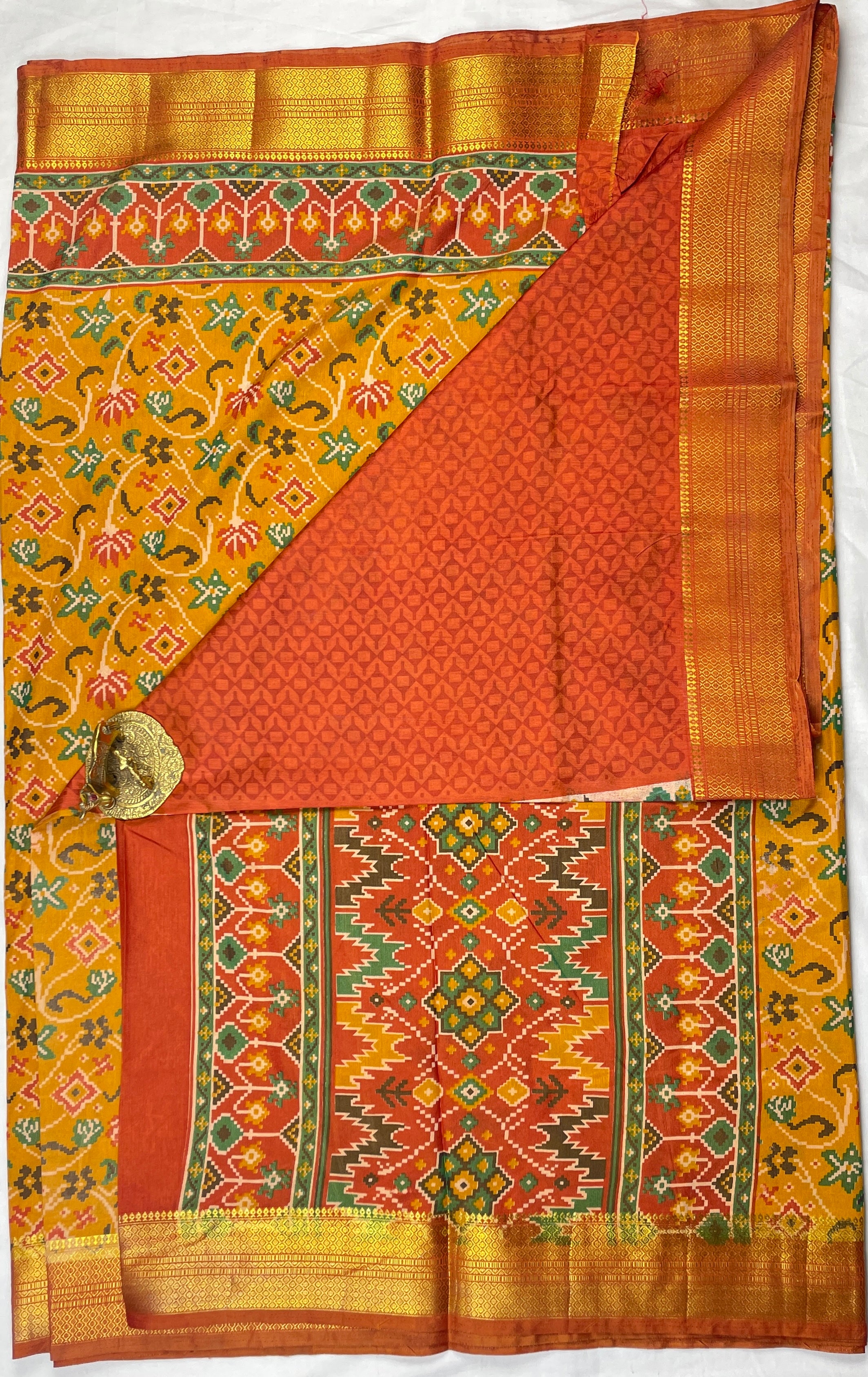 Pochampally pattu Sarees