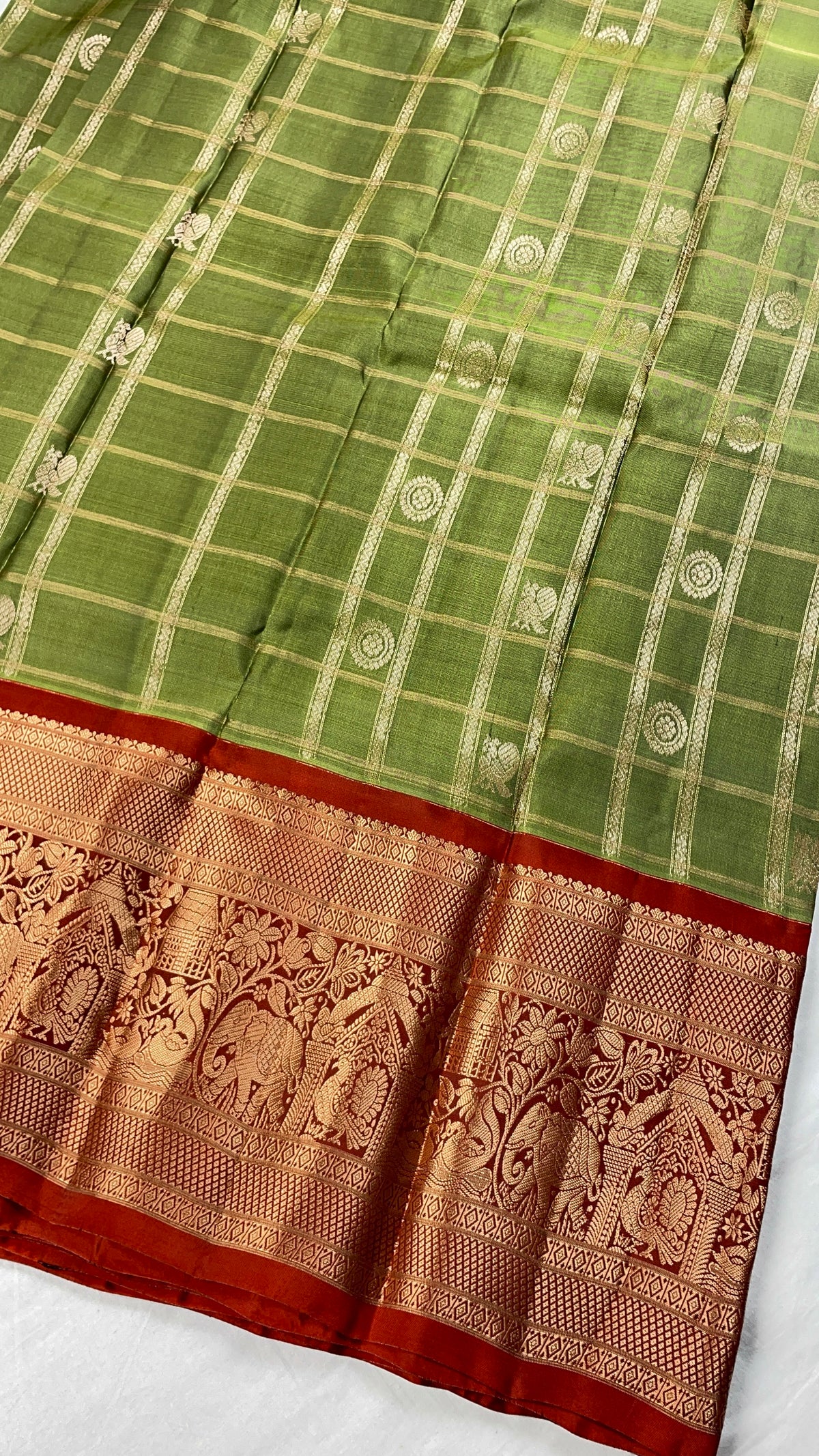 ✨ Vintage Checks Kanchipattu Saree ✨