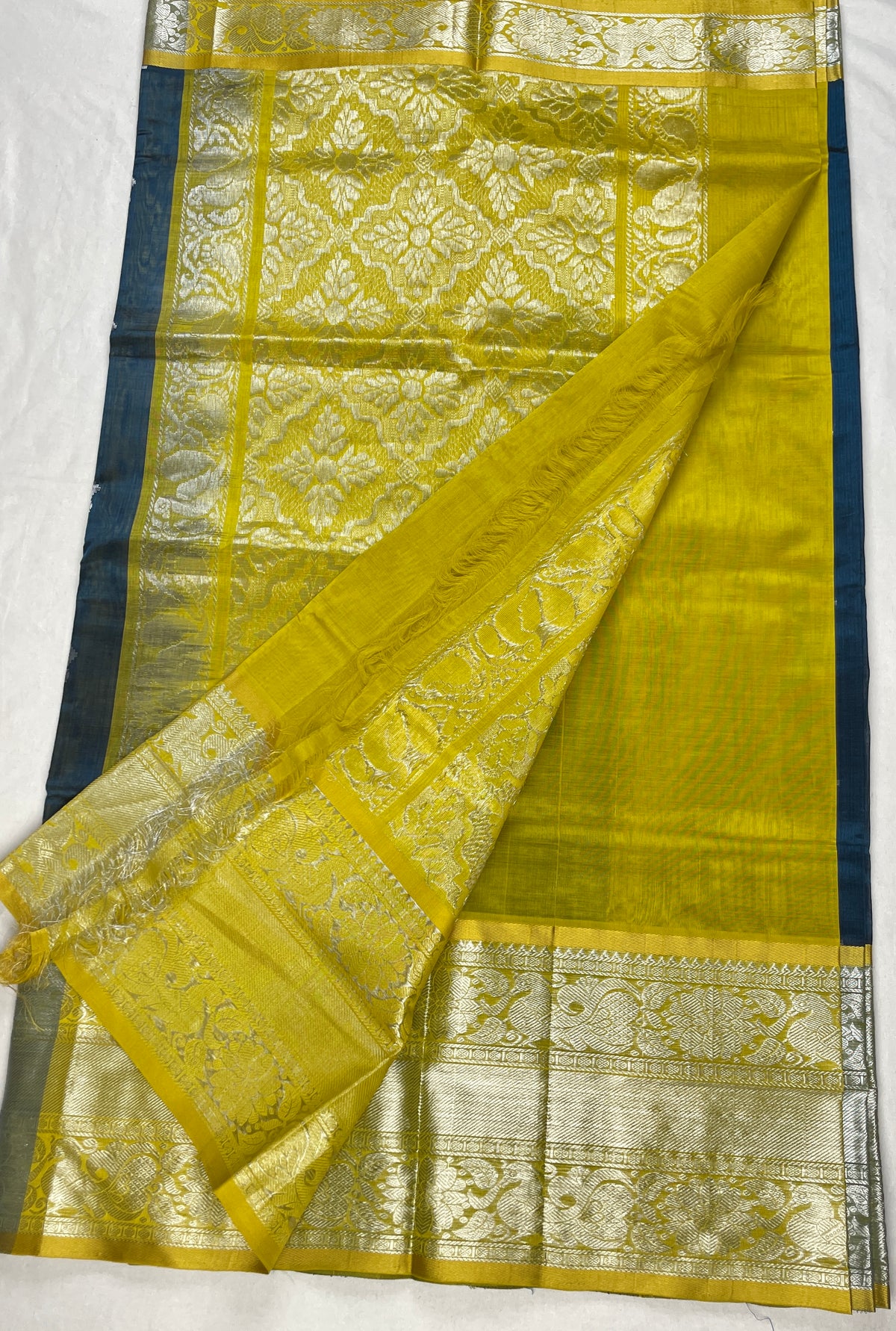 Mangalagiri Pattu Saree Pure Handloom