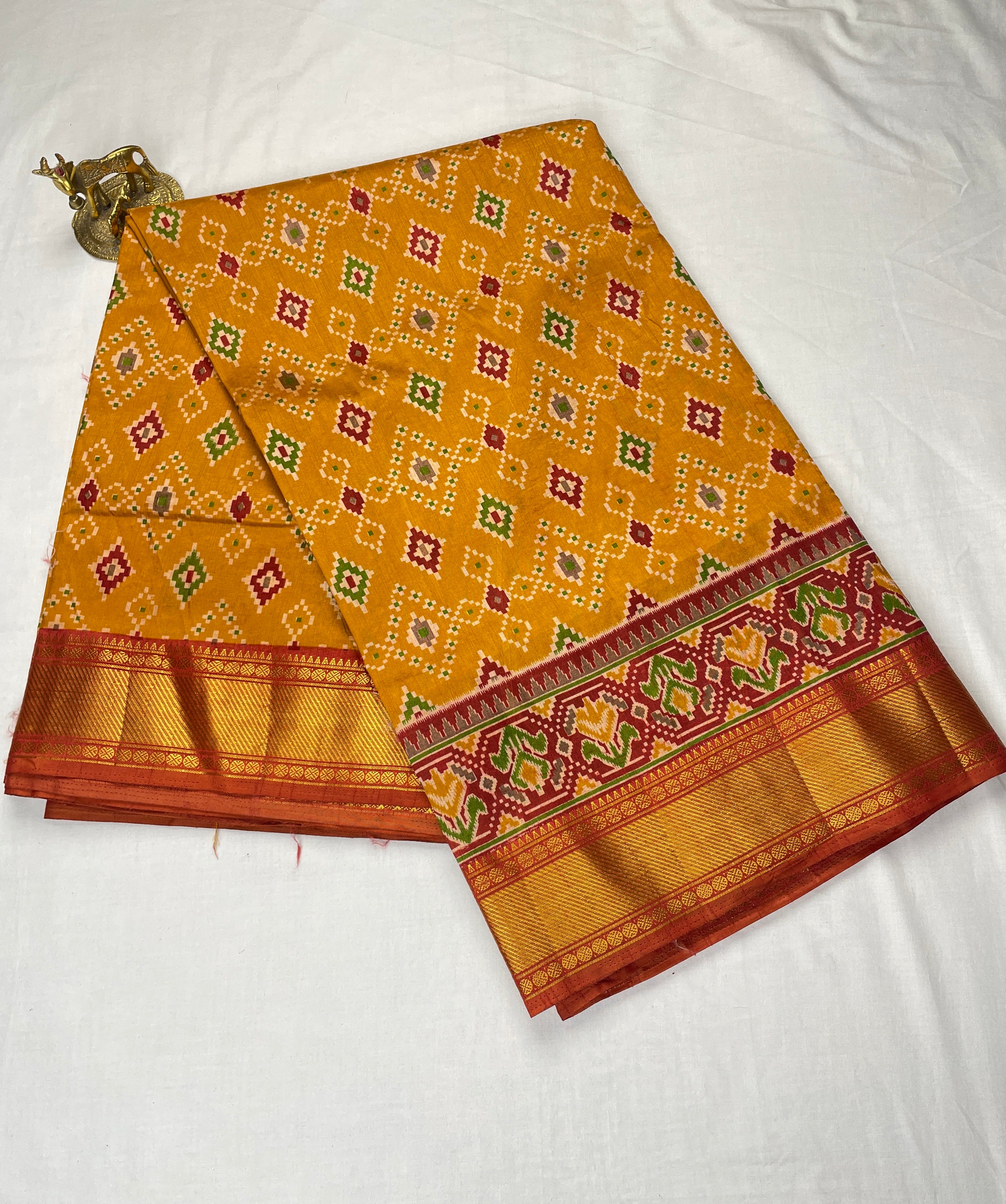 Pochampally pattu sarees