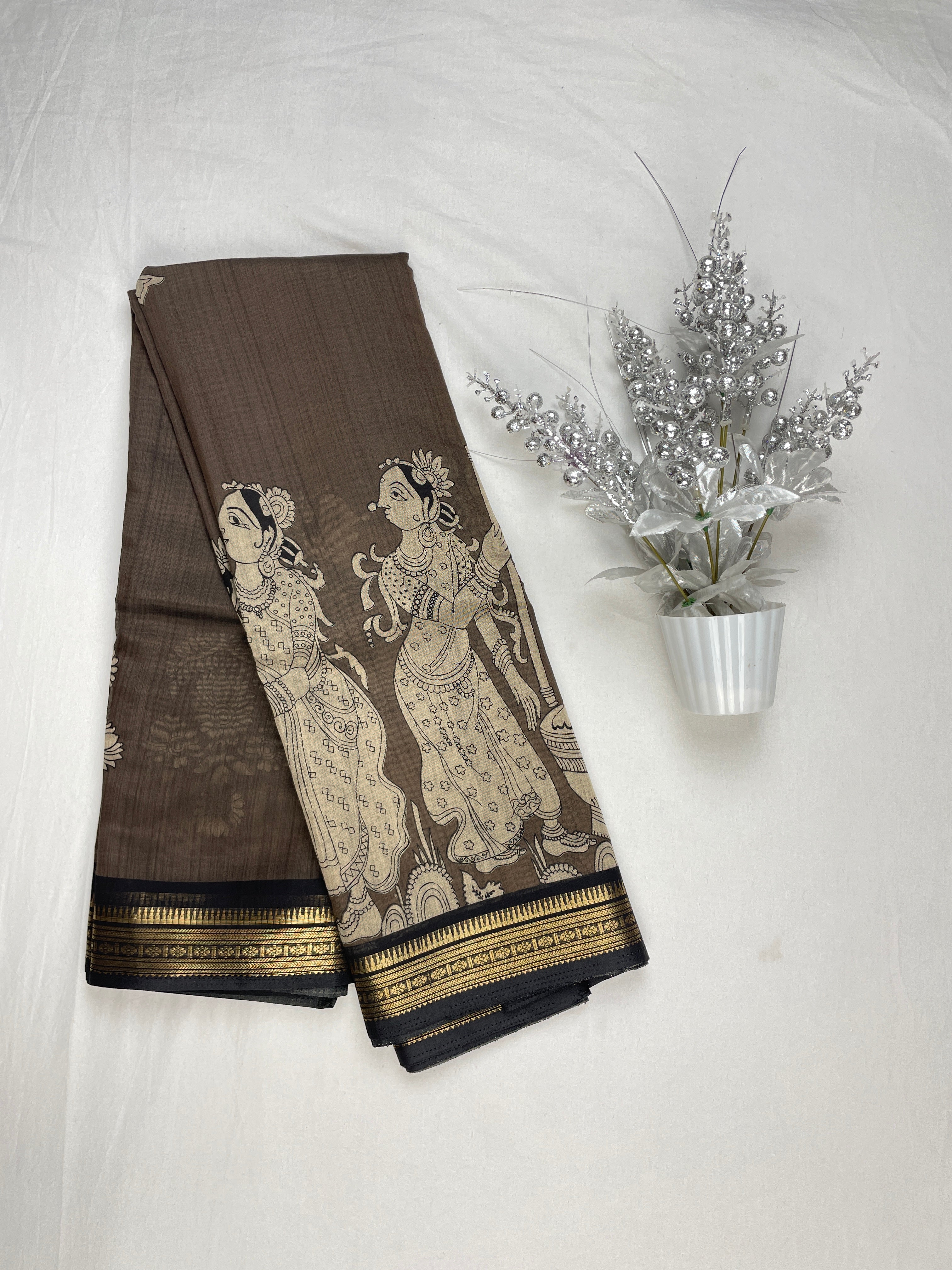 Maheshwari Silk Saree with a kalamkari Print