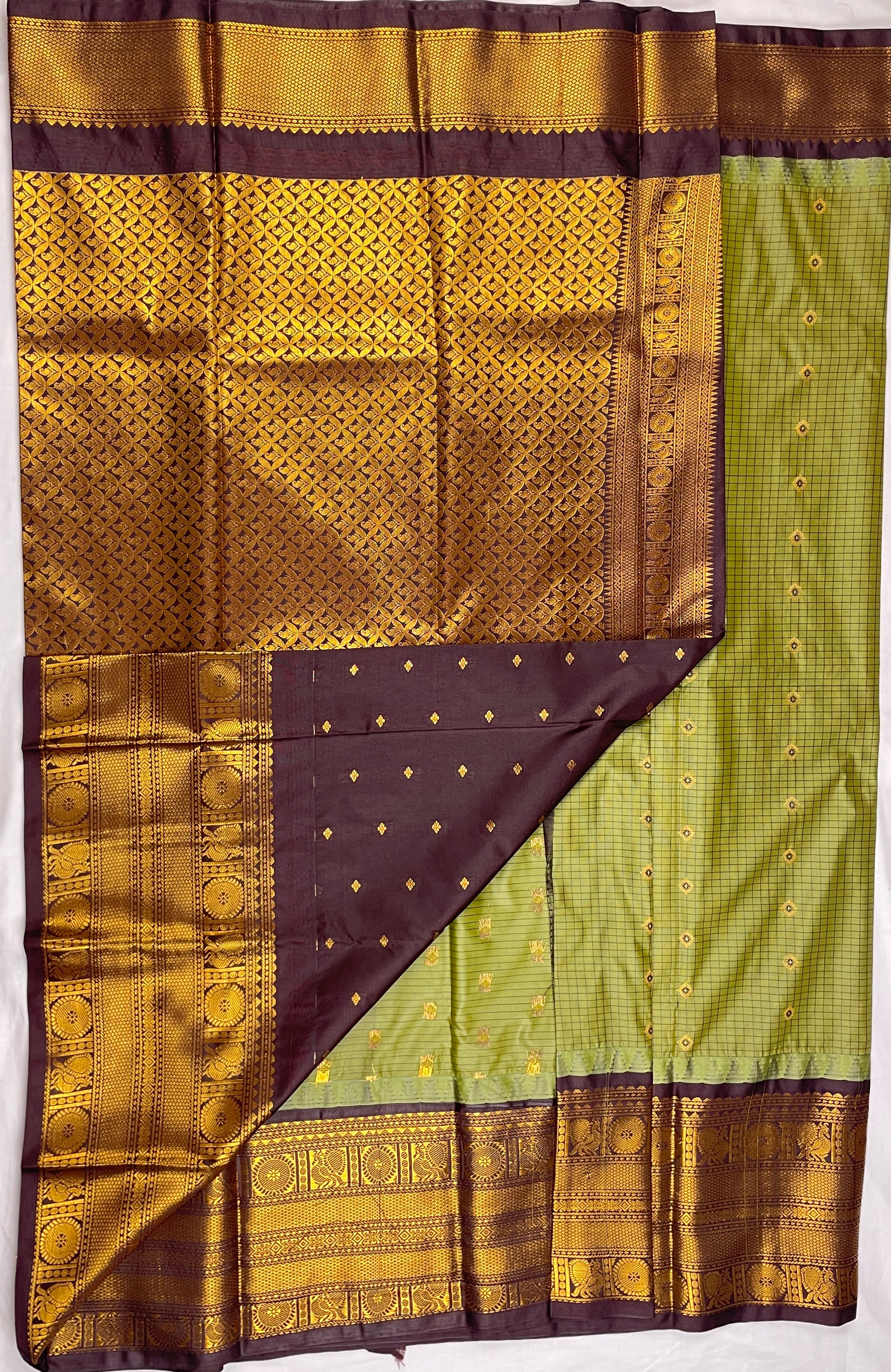 Semi Gadwal Sarees vintage version