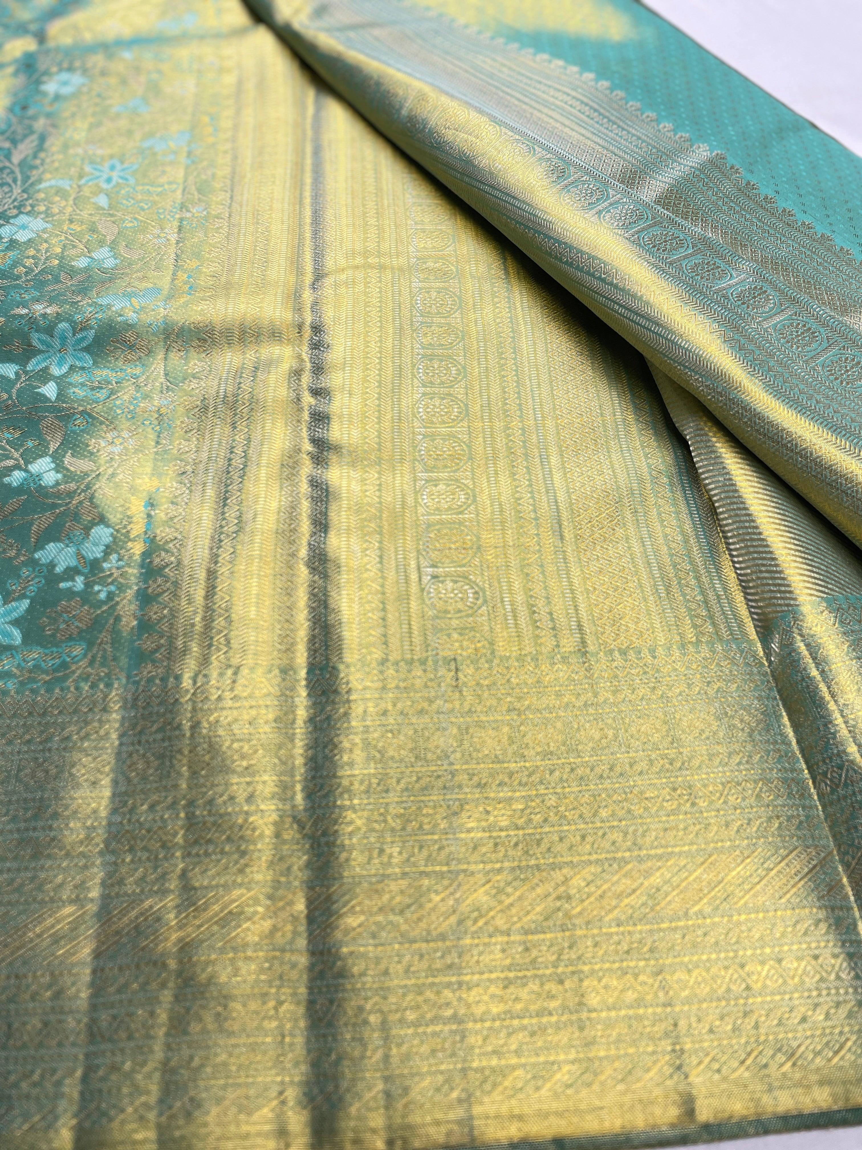 Premium Mini kanchipattu Bridal saree
