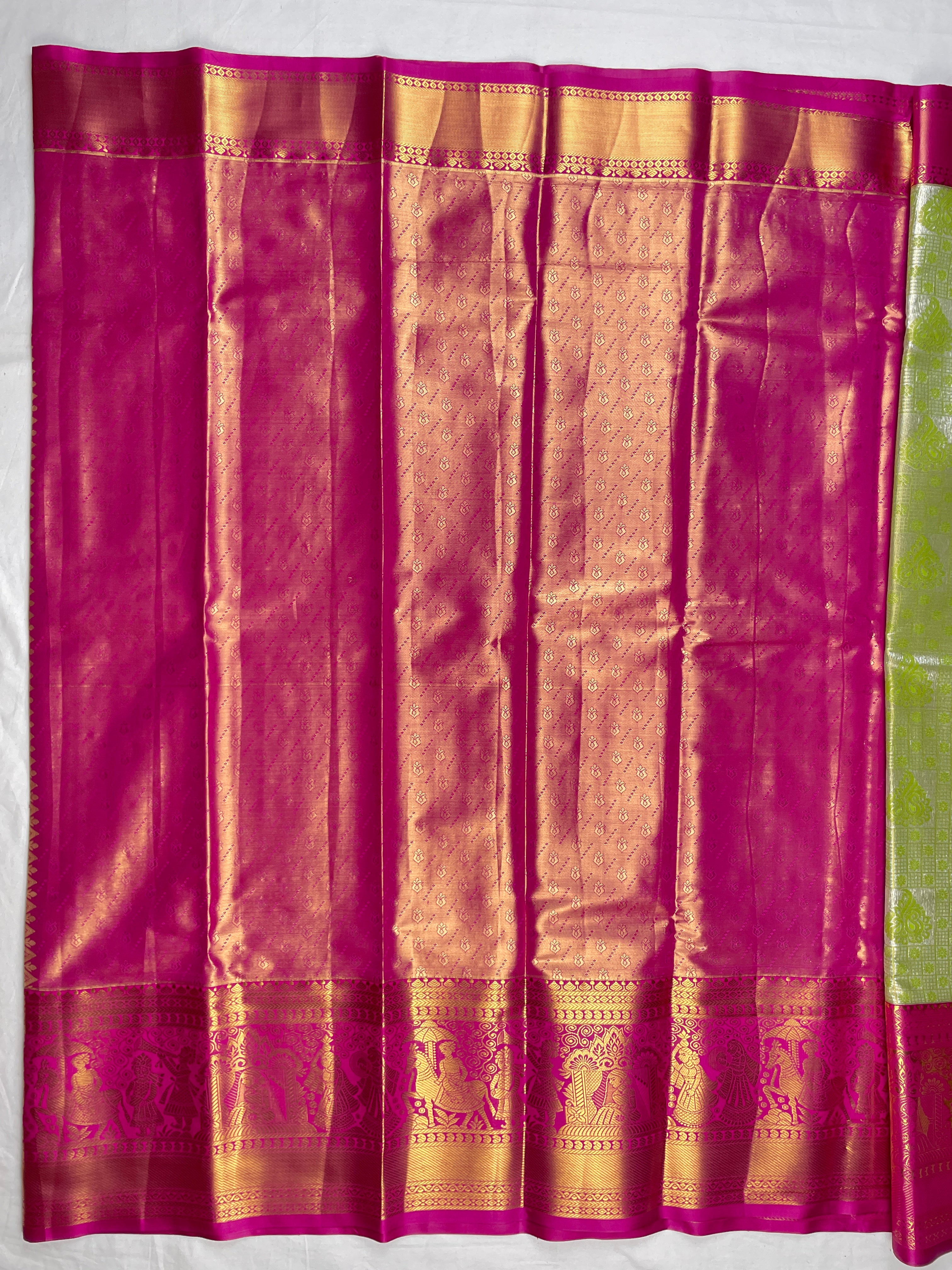 Kanchipattu Tissue Sarees