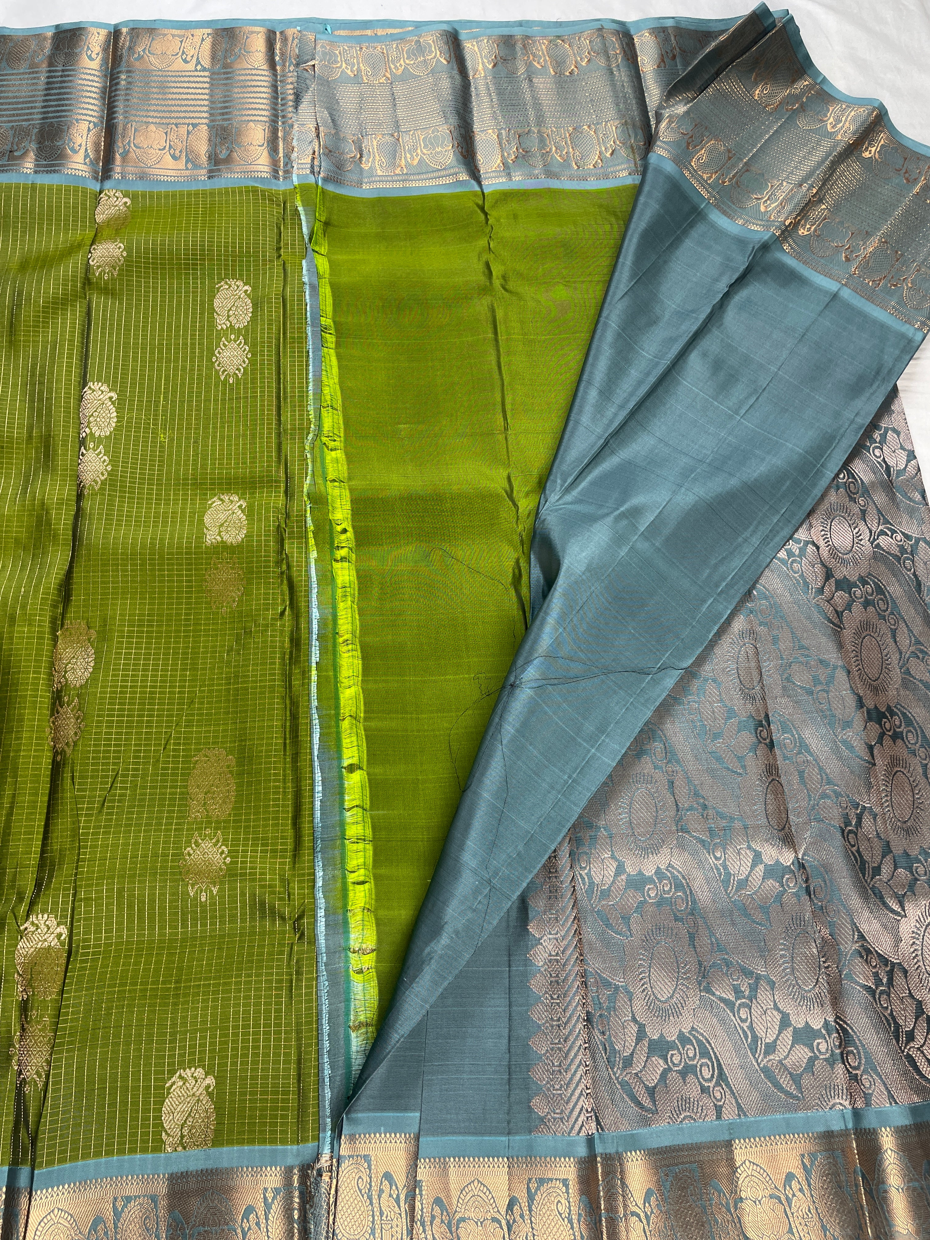 Kanchi vintage checks saree
