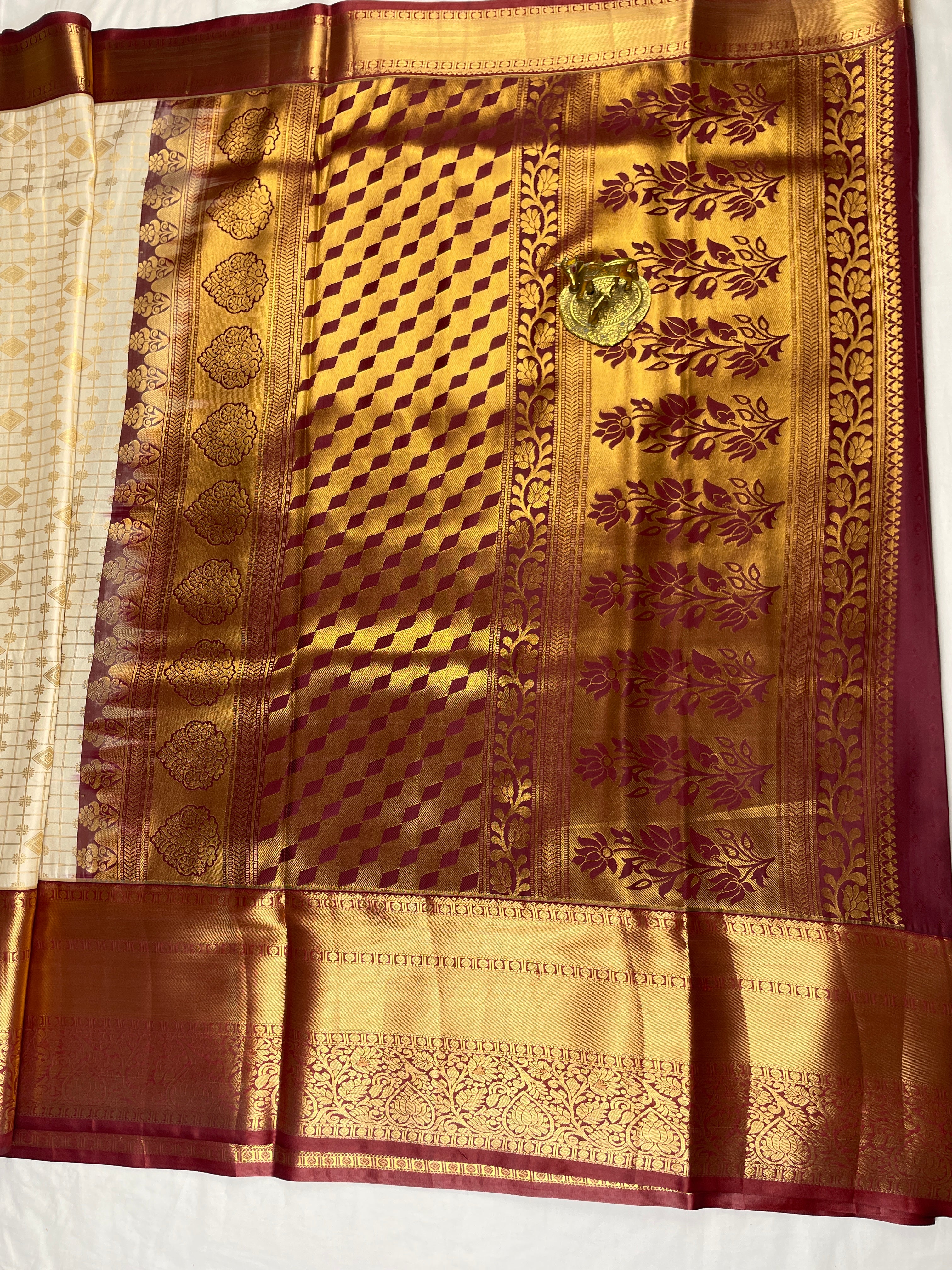 Kanchipattu Meenakari sarees