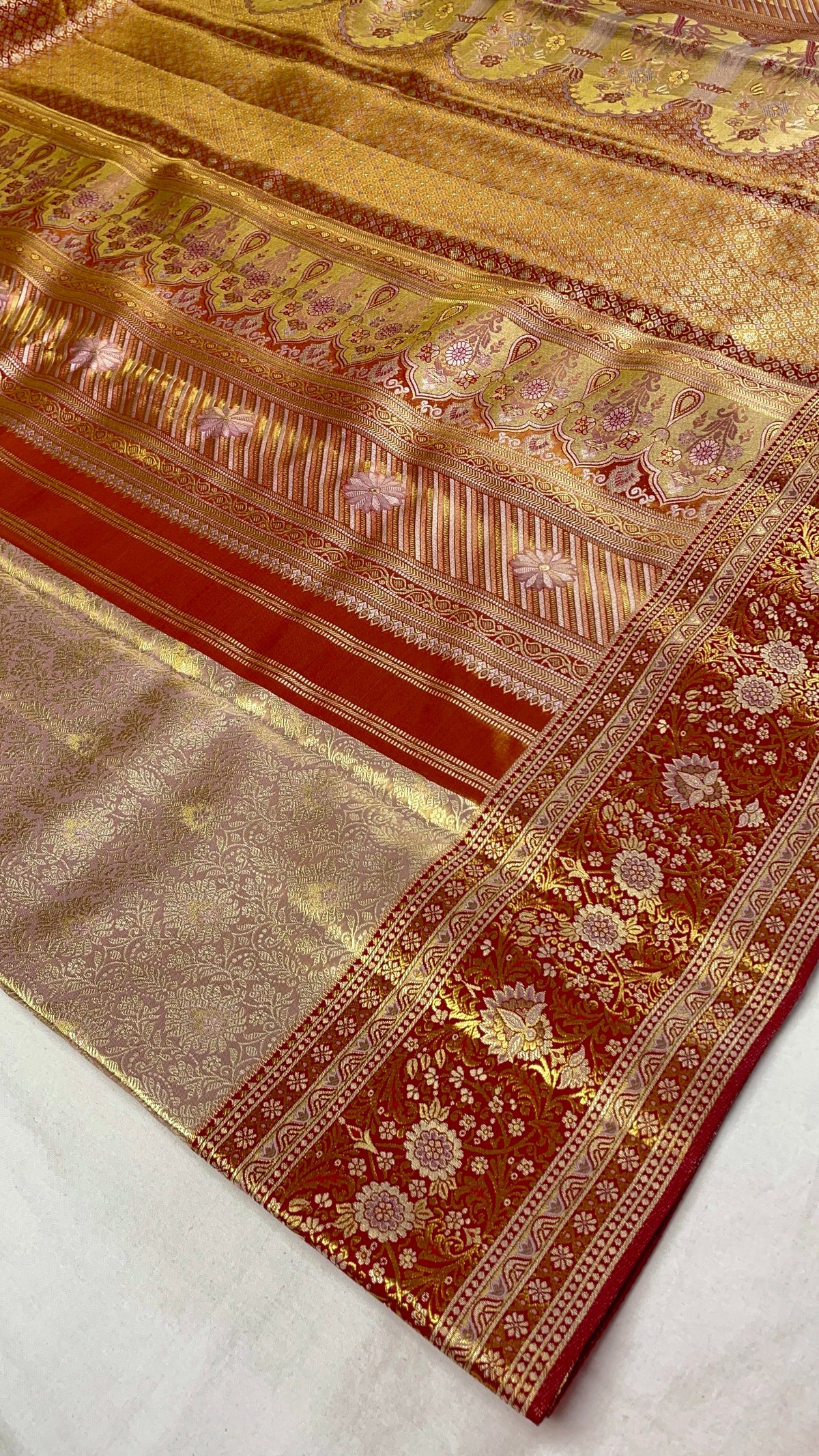 100% Pure Kanchipattu Handwoven Bridal Silk Saree with 1 Gram Gold ( Silk Mark Certified)