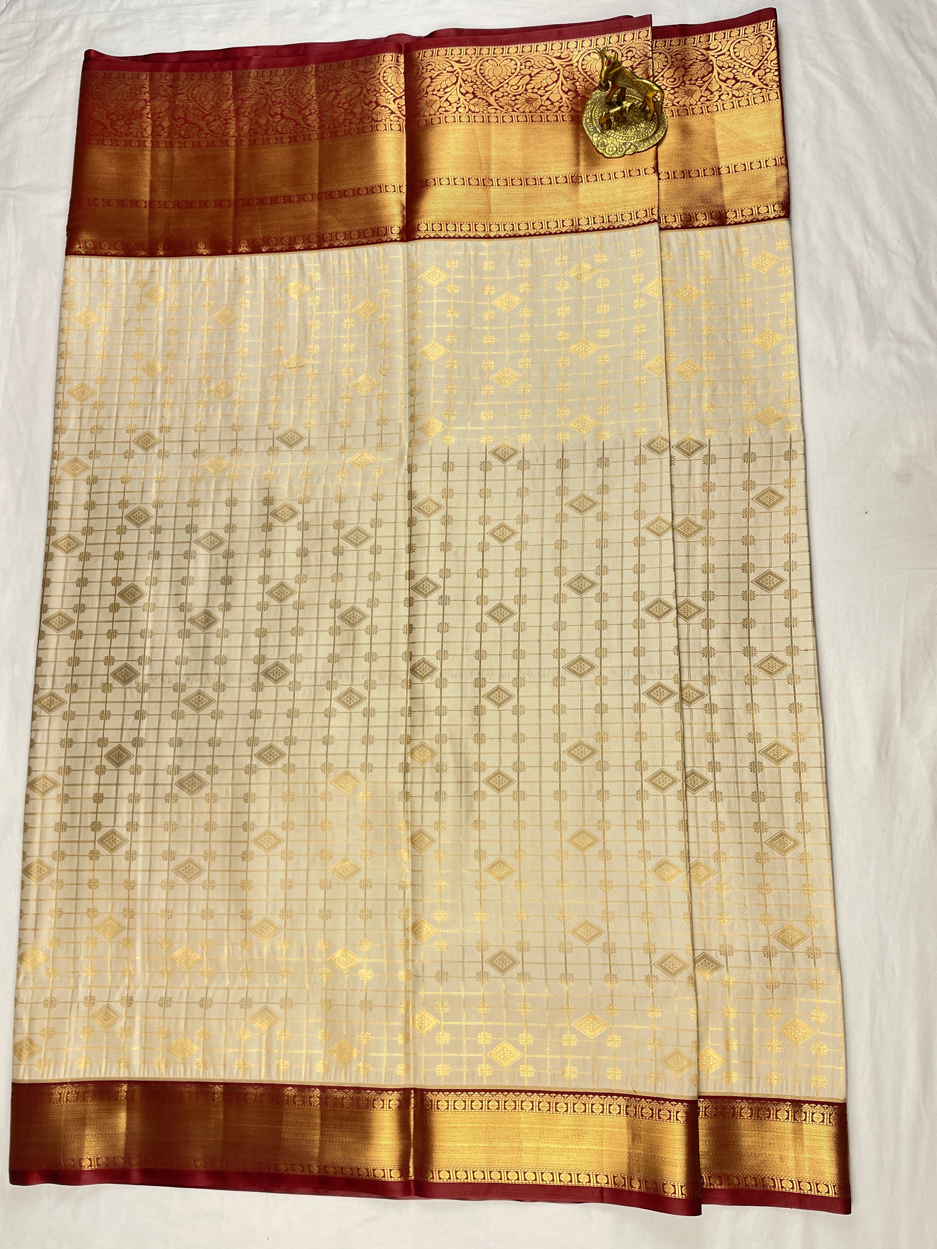 Kanchipattu Meenakari sarees