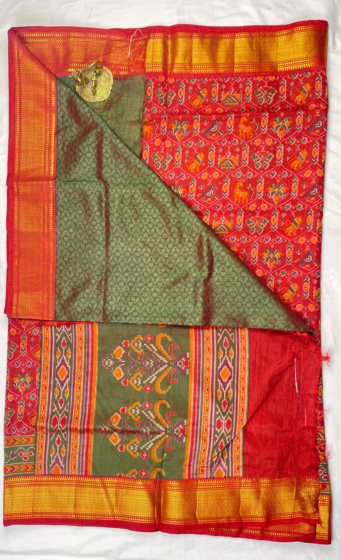 Pochampally pattu sarees