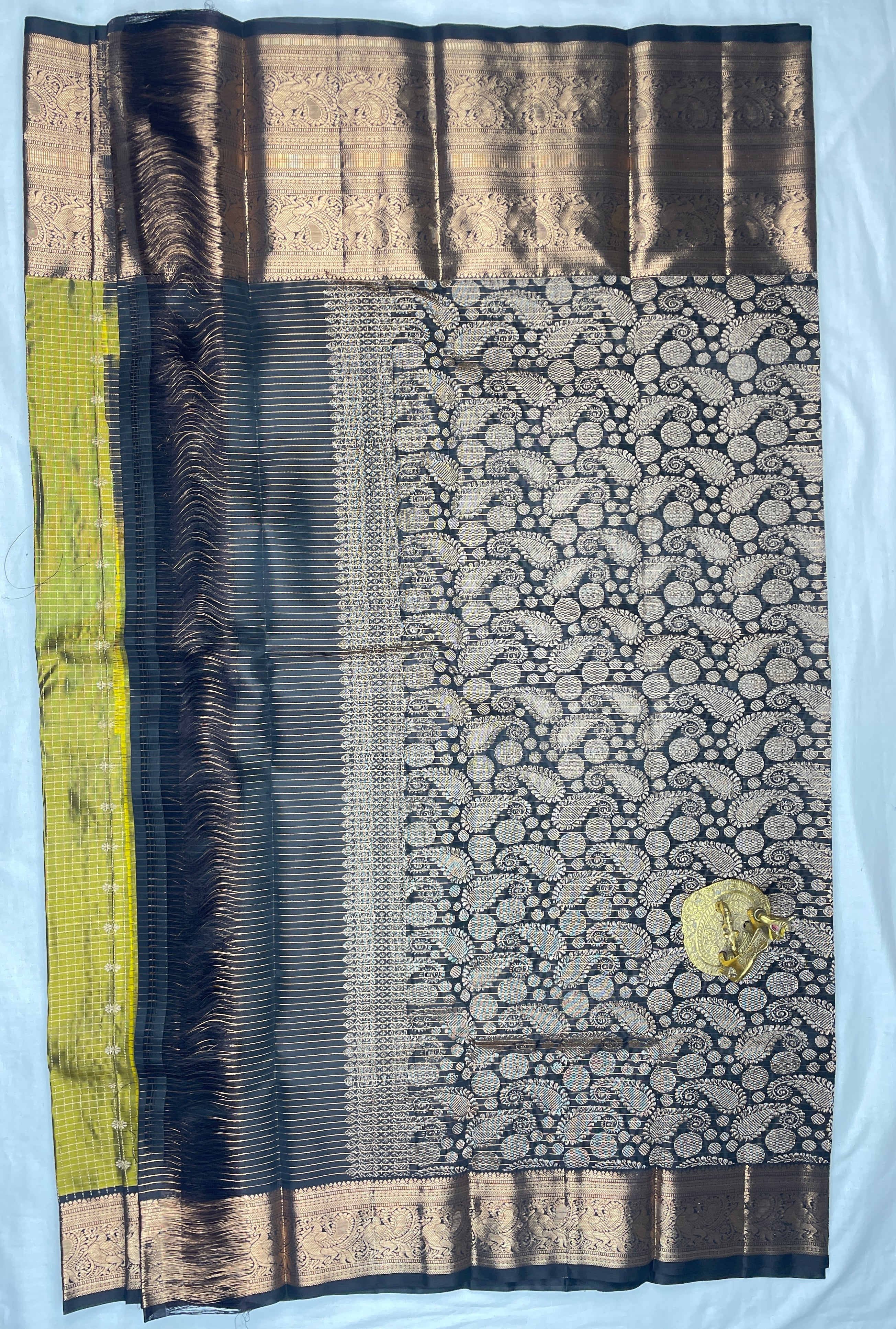 Kanchipattu pure Handloom Bridal Sarees