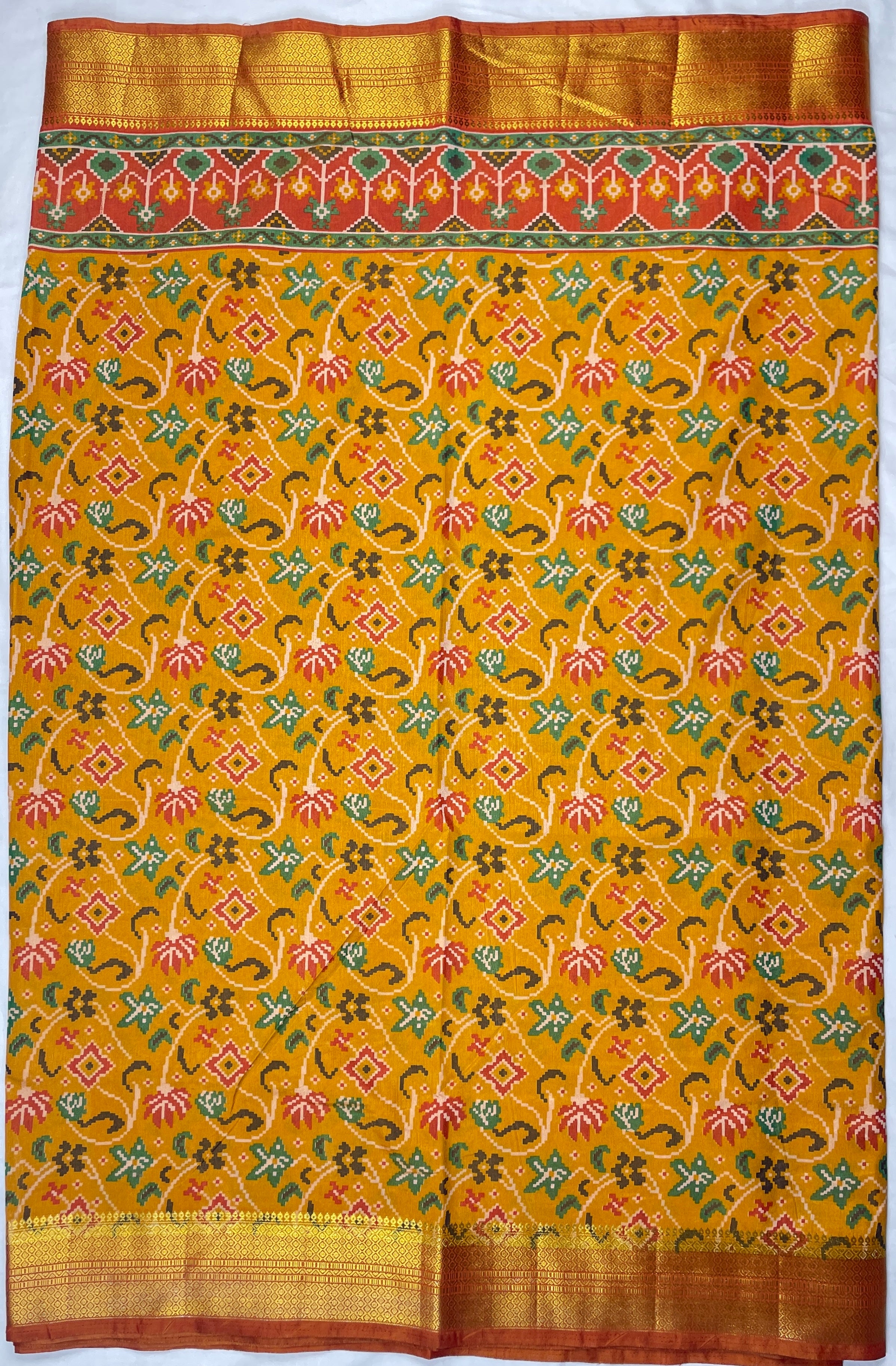 Pochampally pattu Sarees