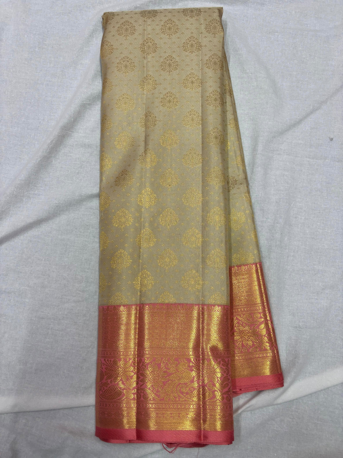 Pure Kanchipuram Handwoven 1 Gm Gold Zari Bridal Saree (Copy 2)