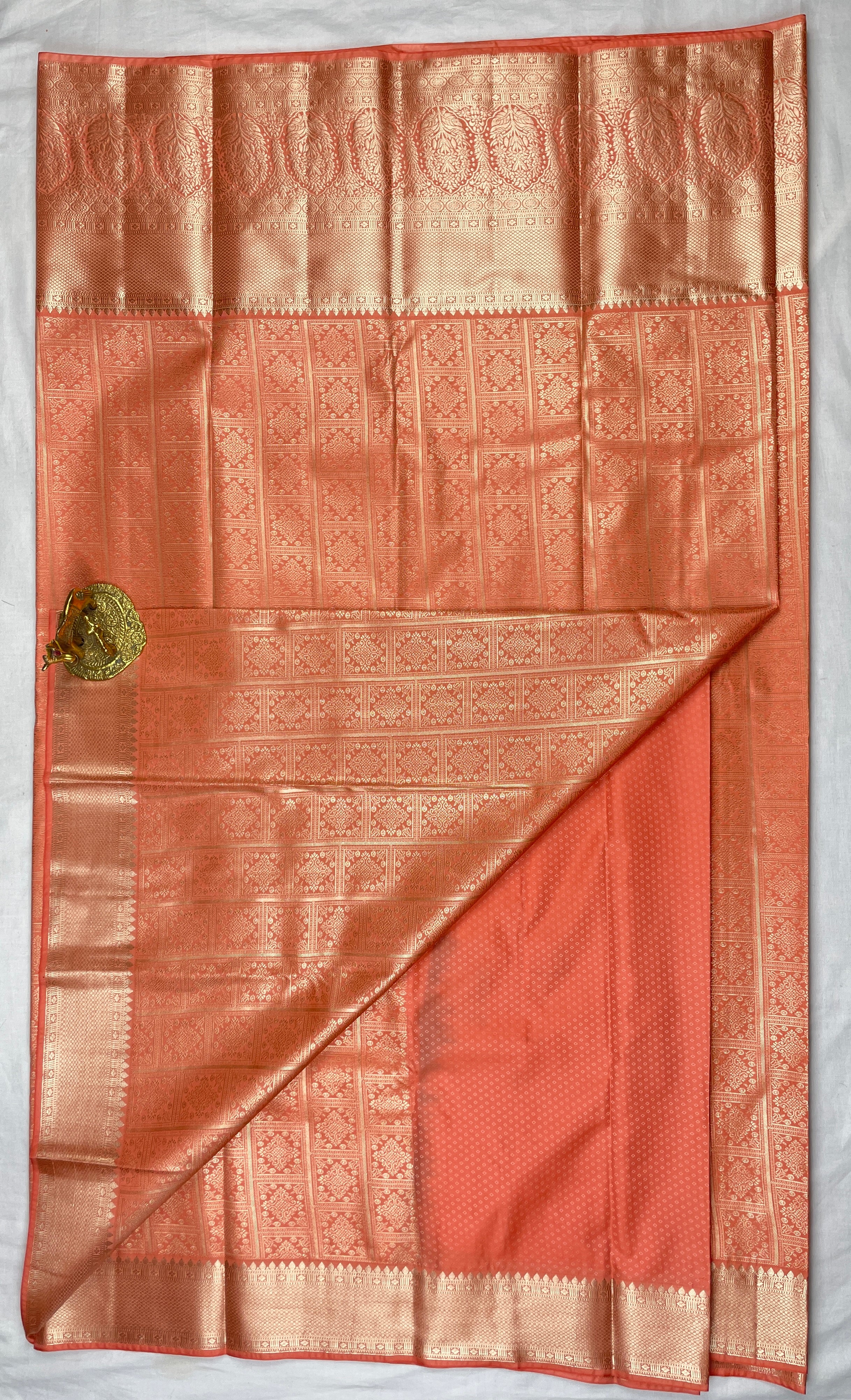 Kanchipattu Tissue Sarees