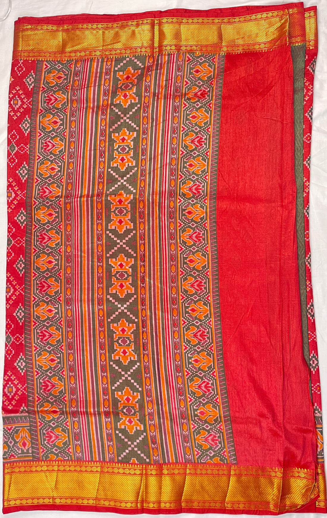 Pochampally pattu sarees