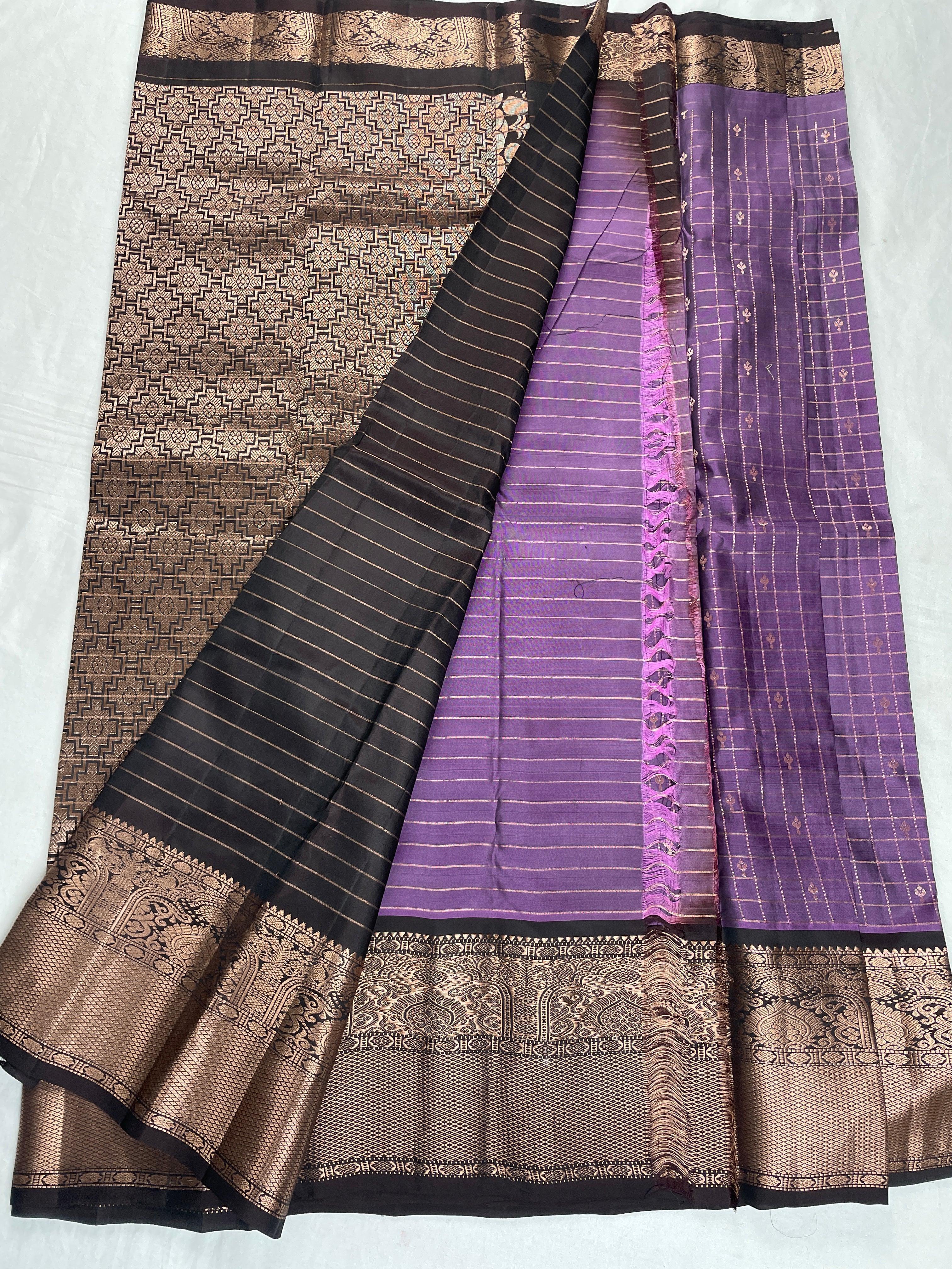 Vintage Checks Kanchipattu Saree