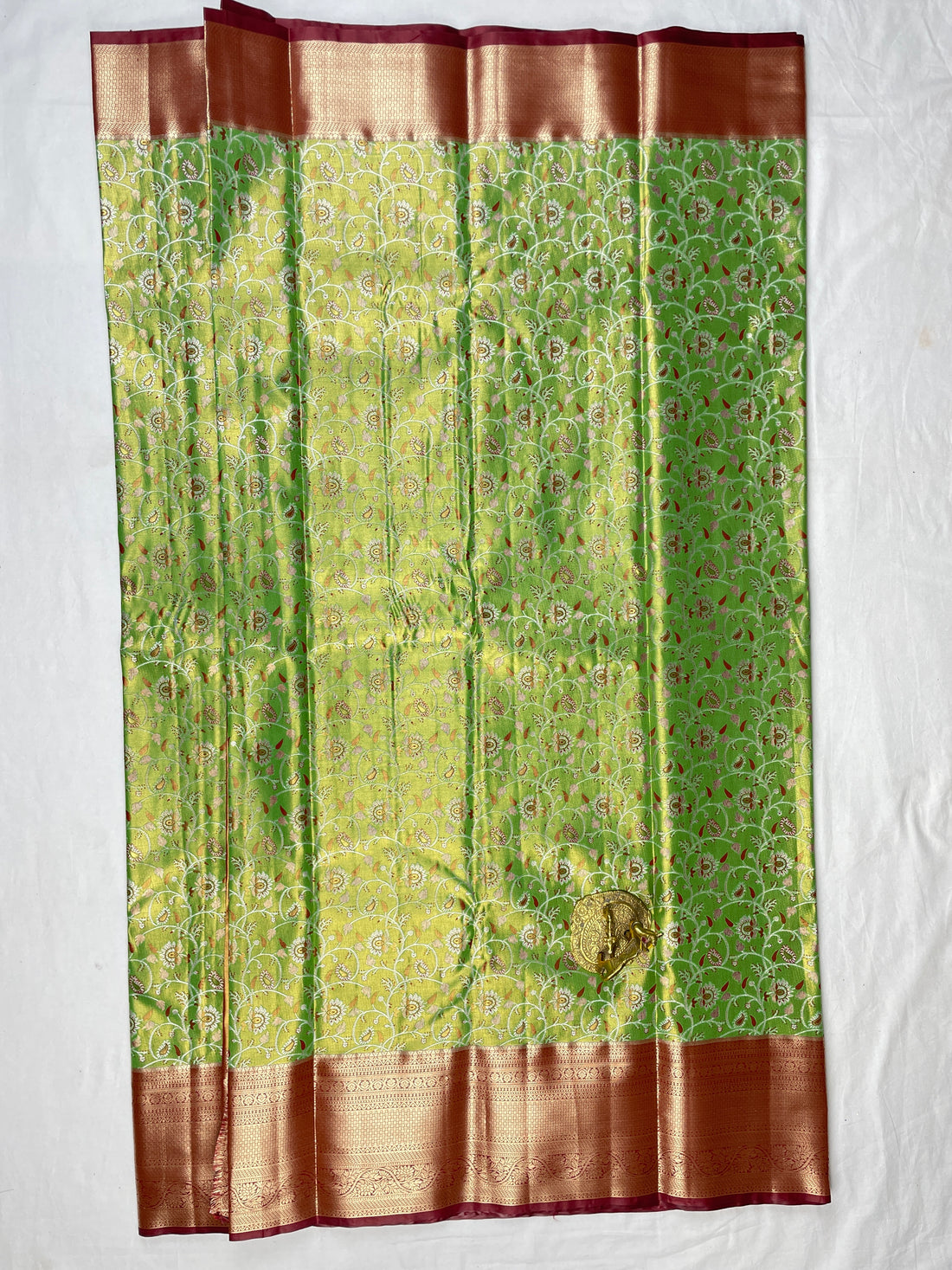 Kanchipattu Tissue Saree