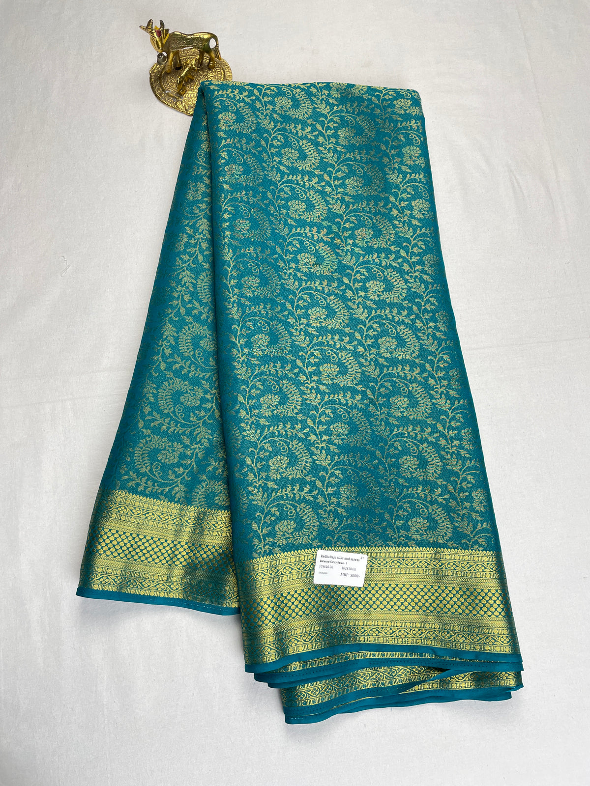 Premium Banarasi Crush Silk