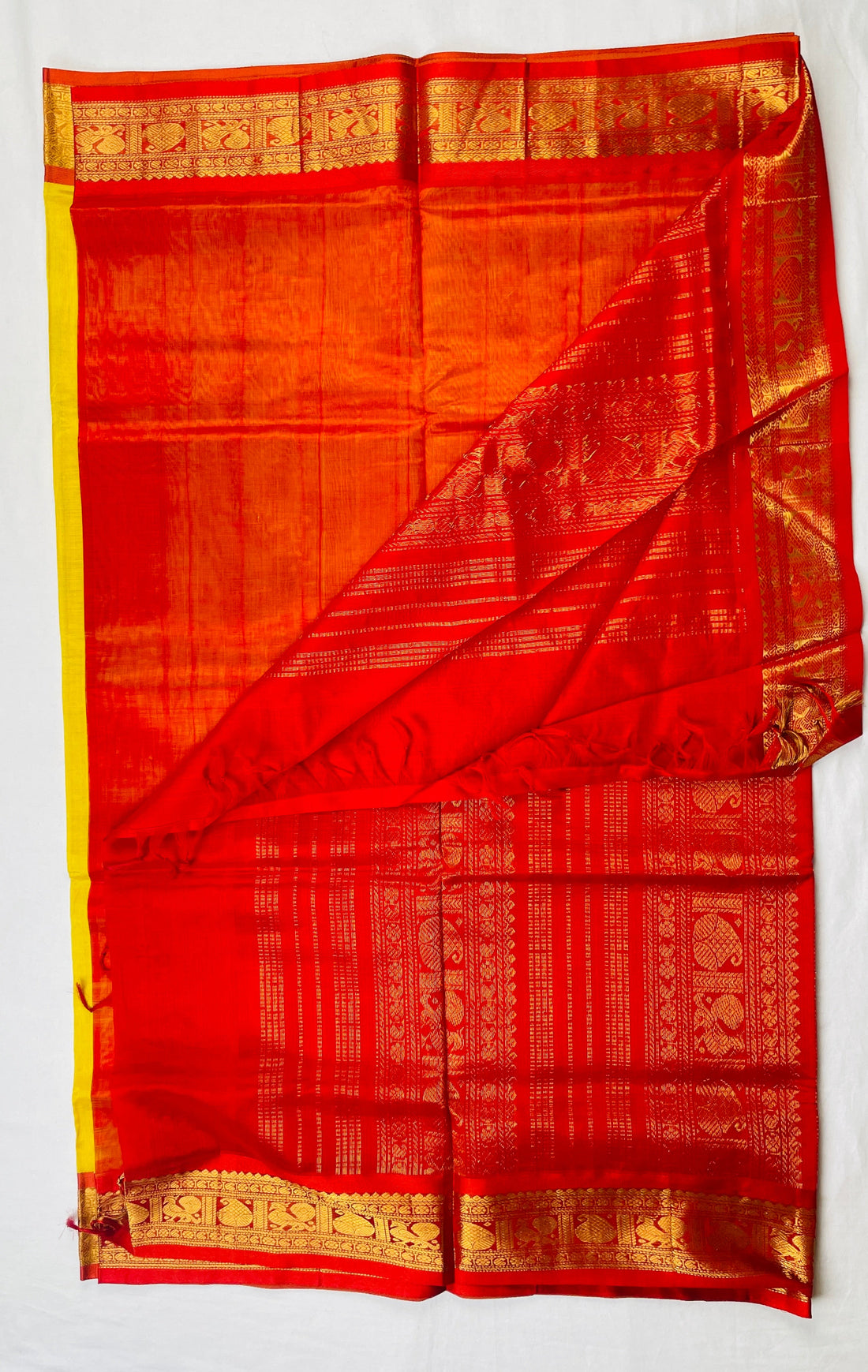 Mangalagiri Pattu Saree Handloom