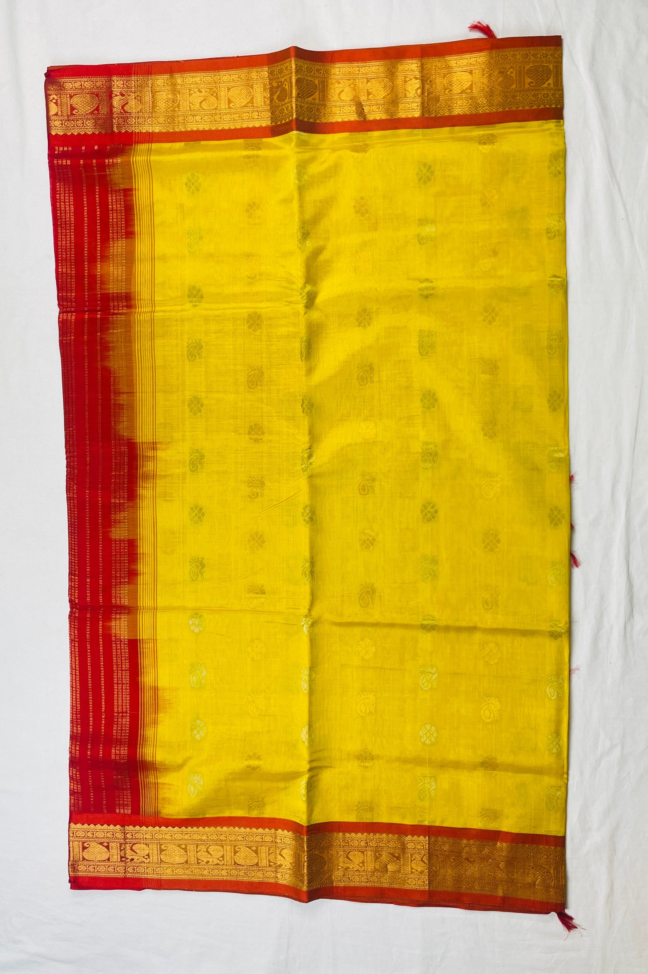 Mangalagiri Pattu Saree Handloom