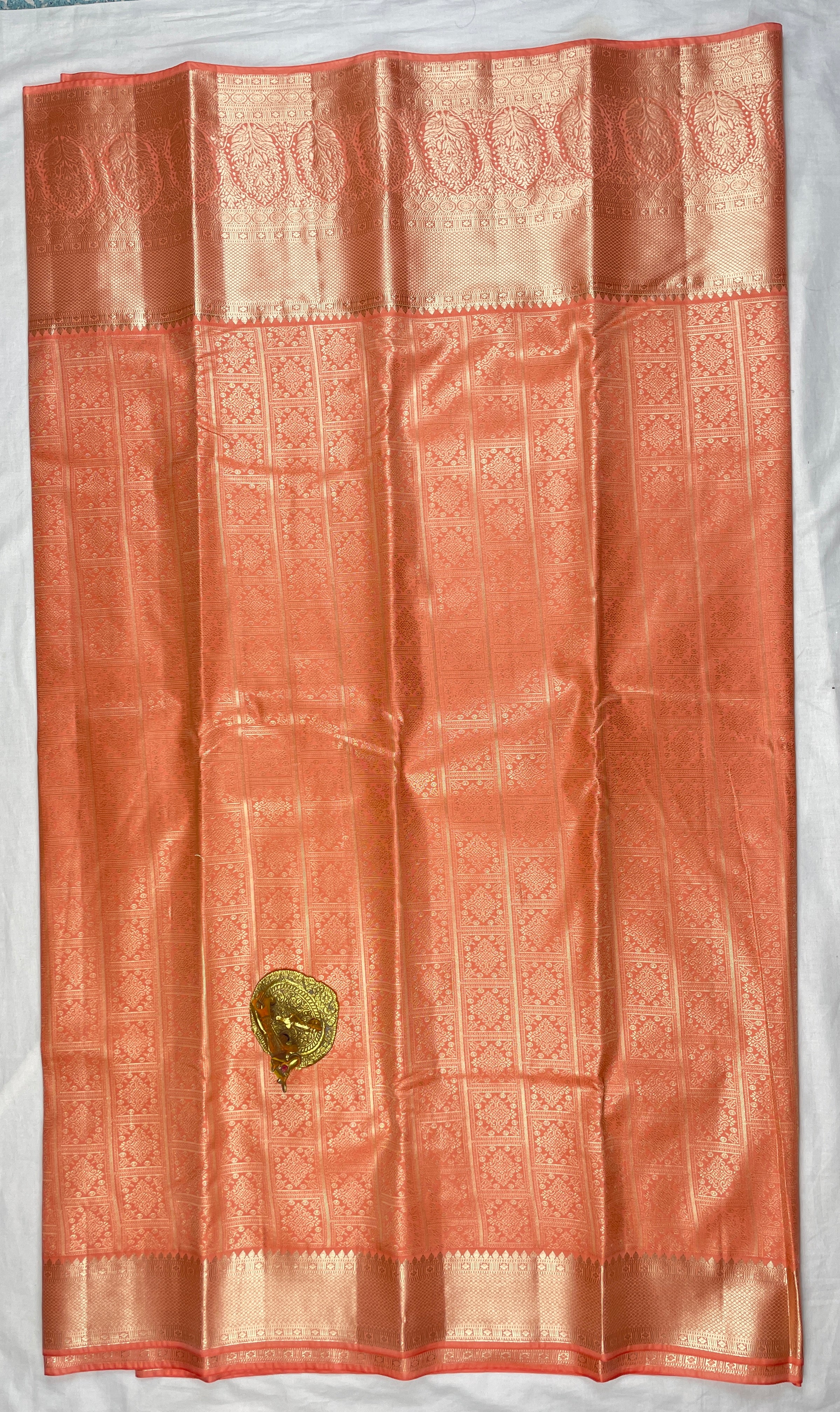 Kanchipattu Tissue Sarees