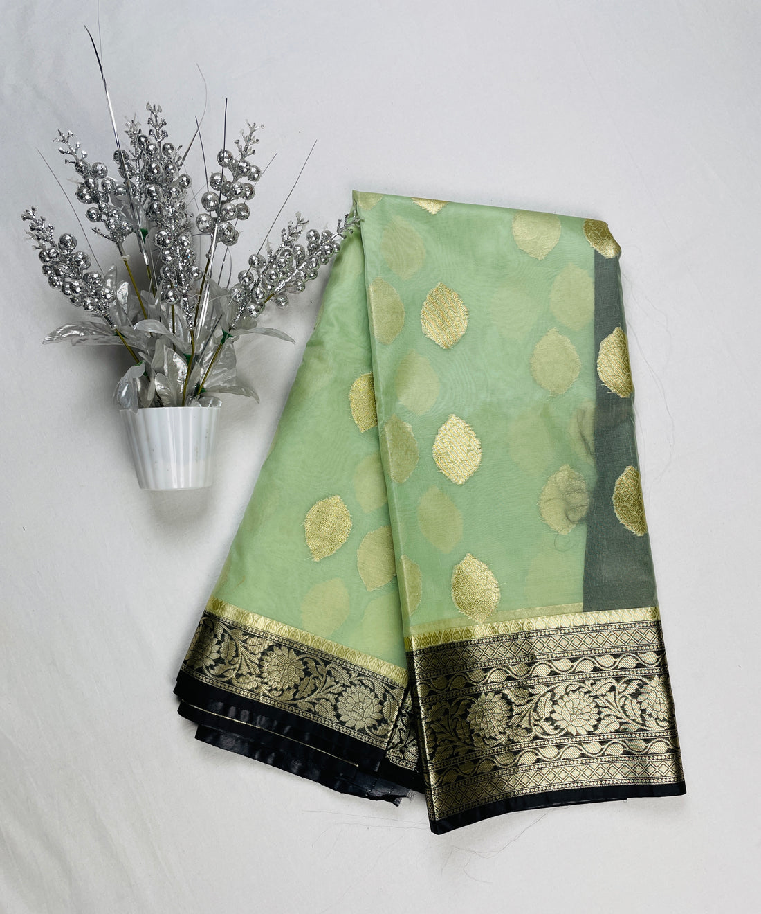 ✨ Banarasi Premium Dyeable Dupion Silk Sarees ✨