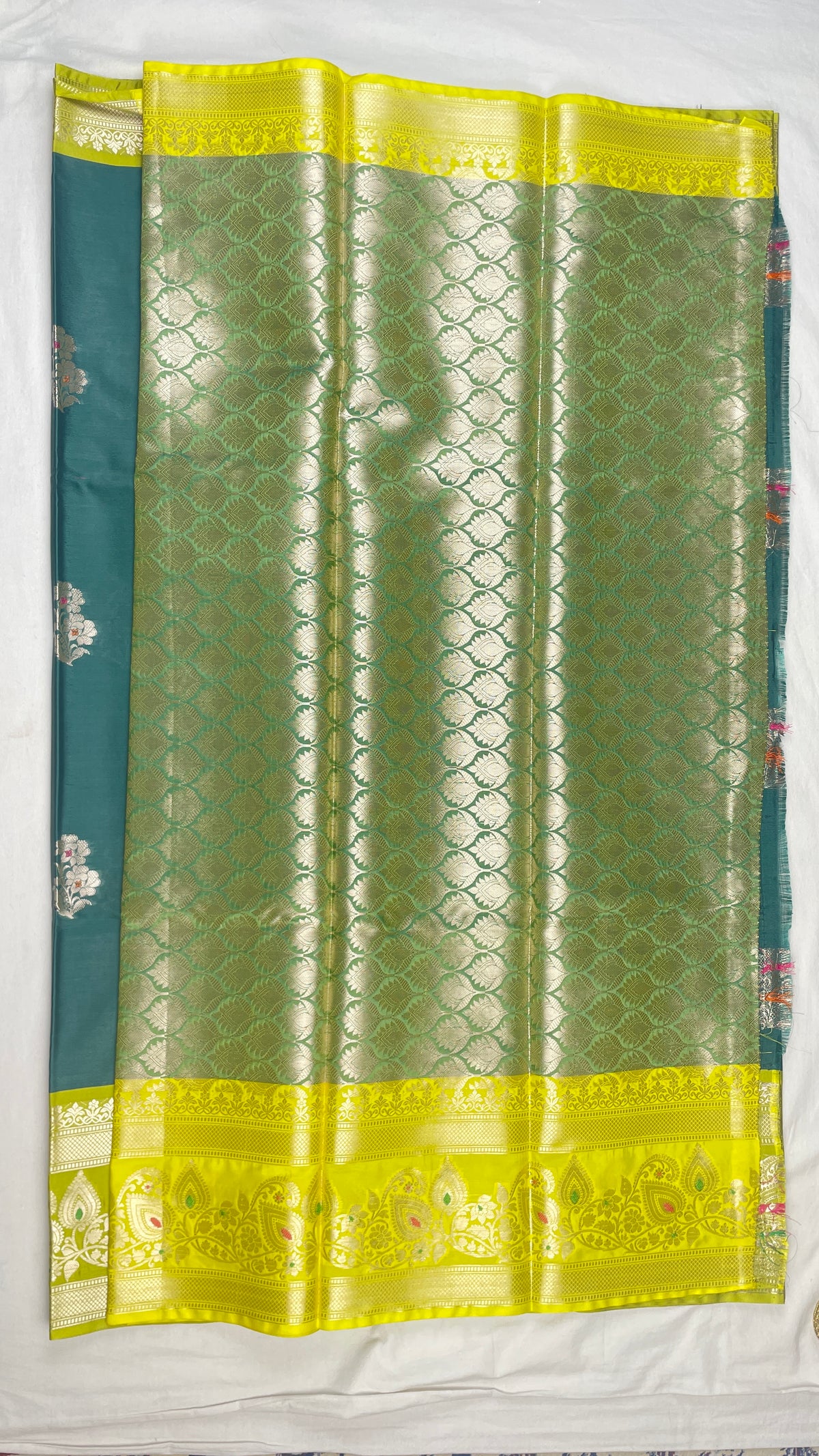 Banarasi Katan soft silk saree chunri Buti
