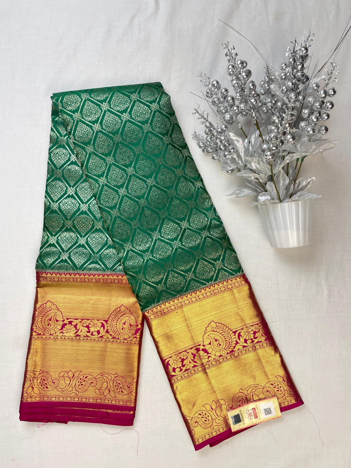 Kanchipattu Pure Handloom Bridal Sarees with SIlk Mark Cetified