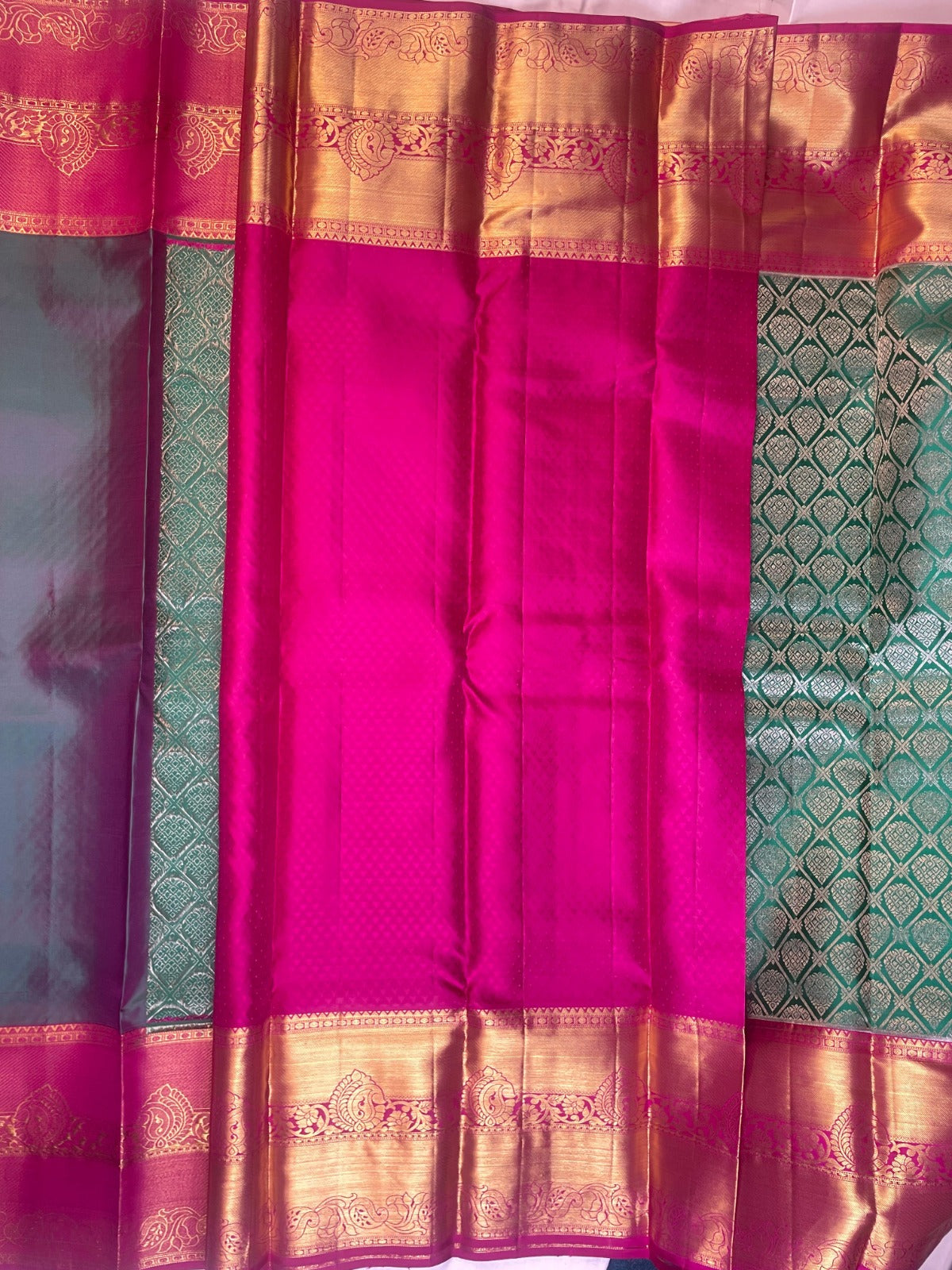 Kanchipattu Pure Handloom Bridal Sarees with SIlk Mark Cetified