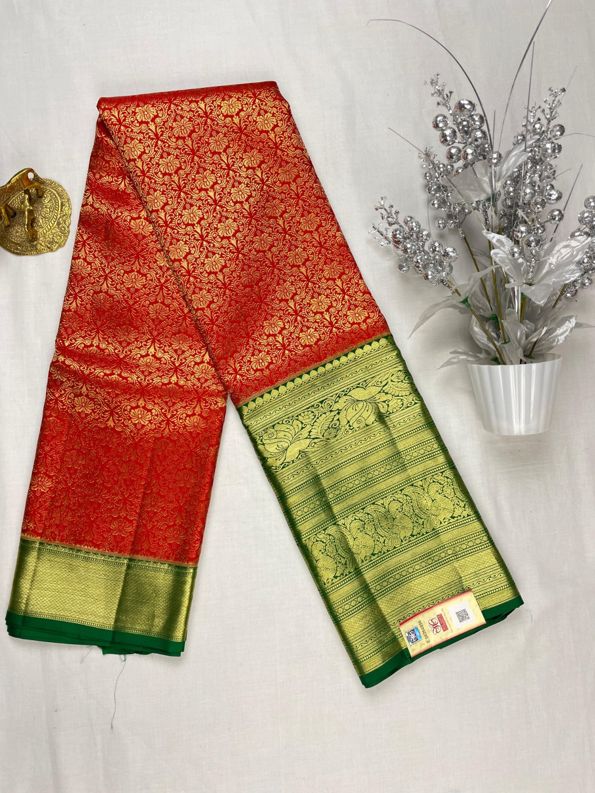 Kanchipattu Pure Handloom Bridal Saree with Silk Mark Certified